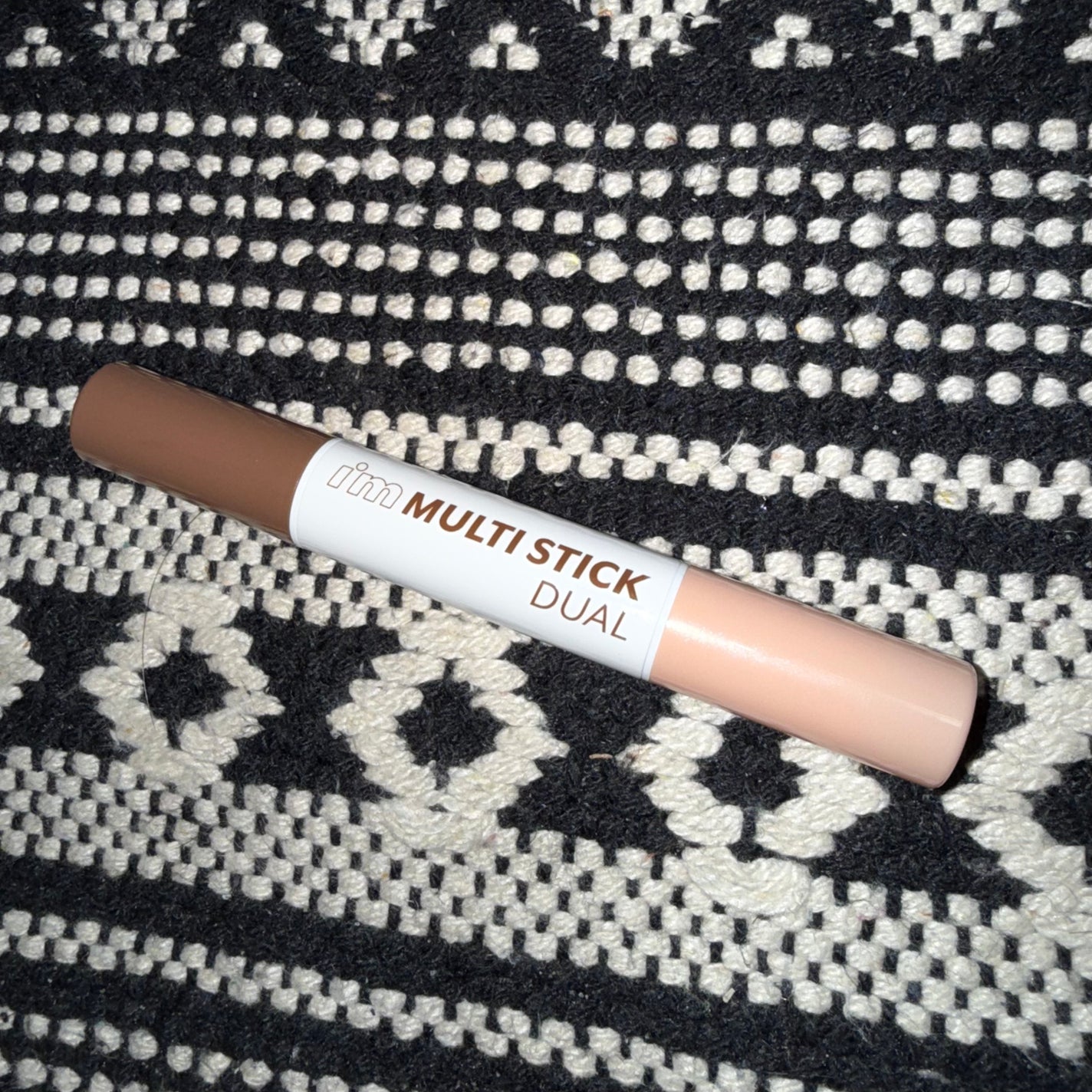 アイムマルチスティック デュアル/i’m meme/シェーディングを使ったクチコミ(1枚目)