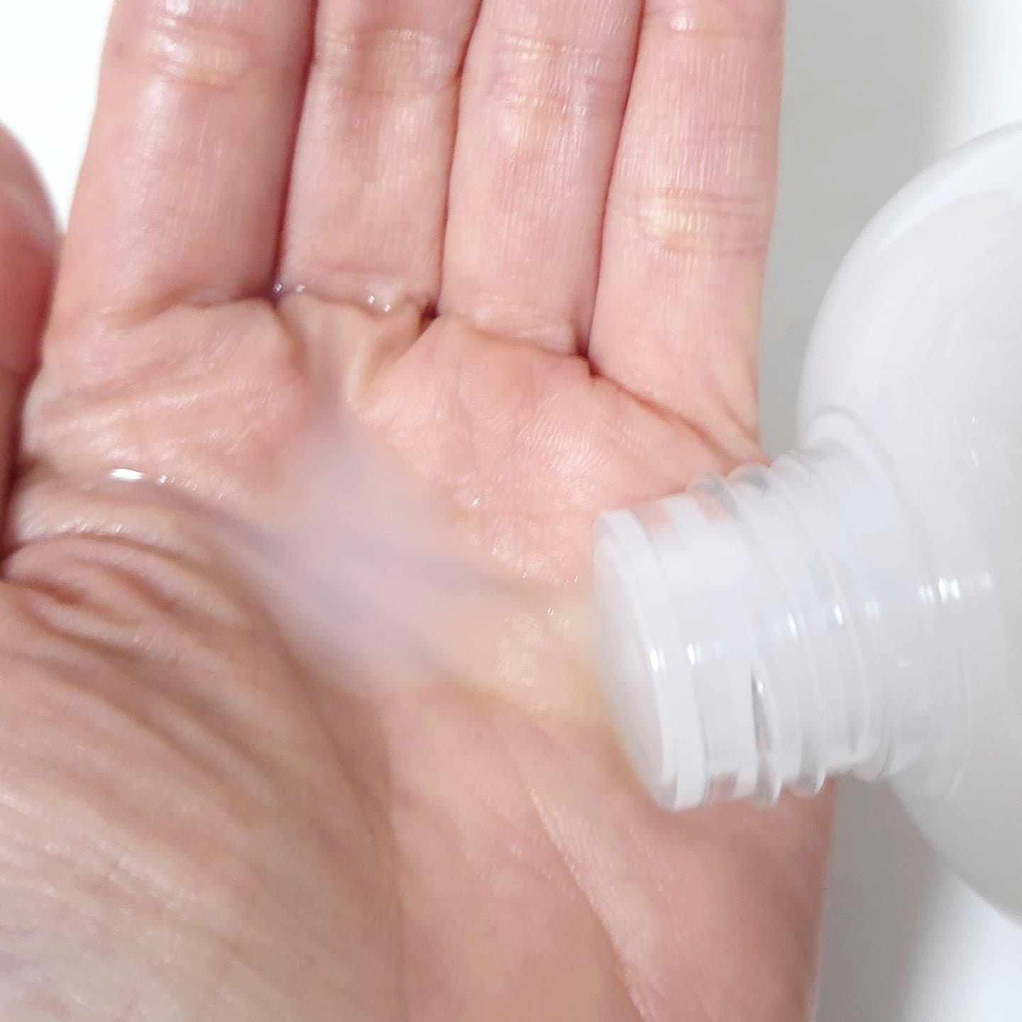 Wonder Ceramide Mochi Toner（トニーモリーワンダーCモチトナー）/TONYMOLY/化粧水を使ったクチコミ（3枚目）