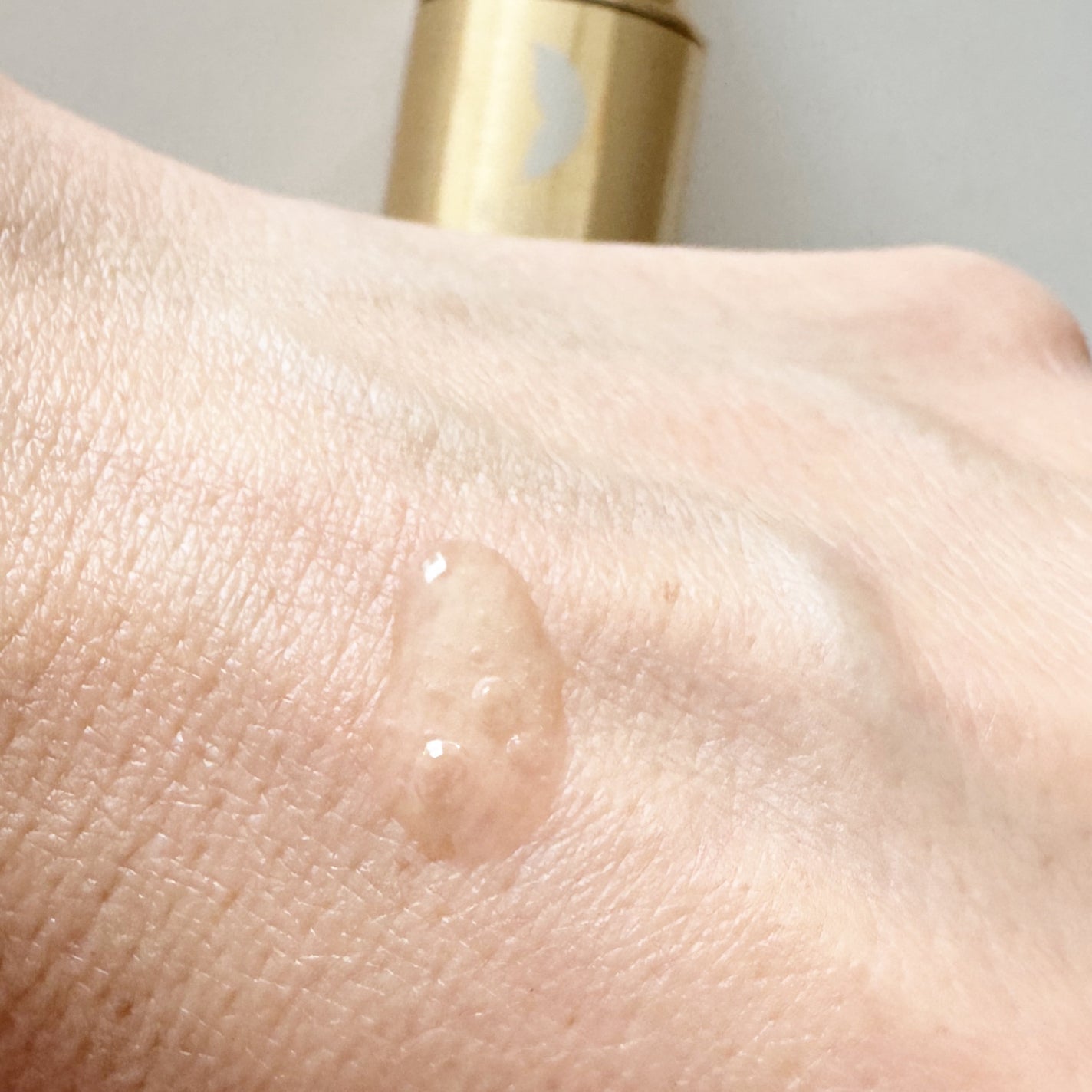 リソウ リペアビューティーエッセンス AP/リソウコーポレーション/美容液を使ったクチコミ(4枚目)