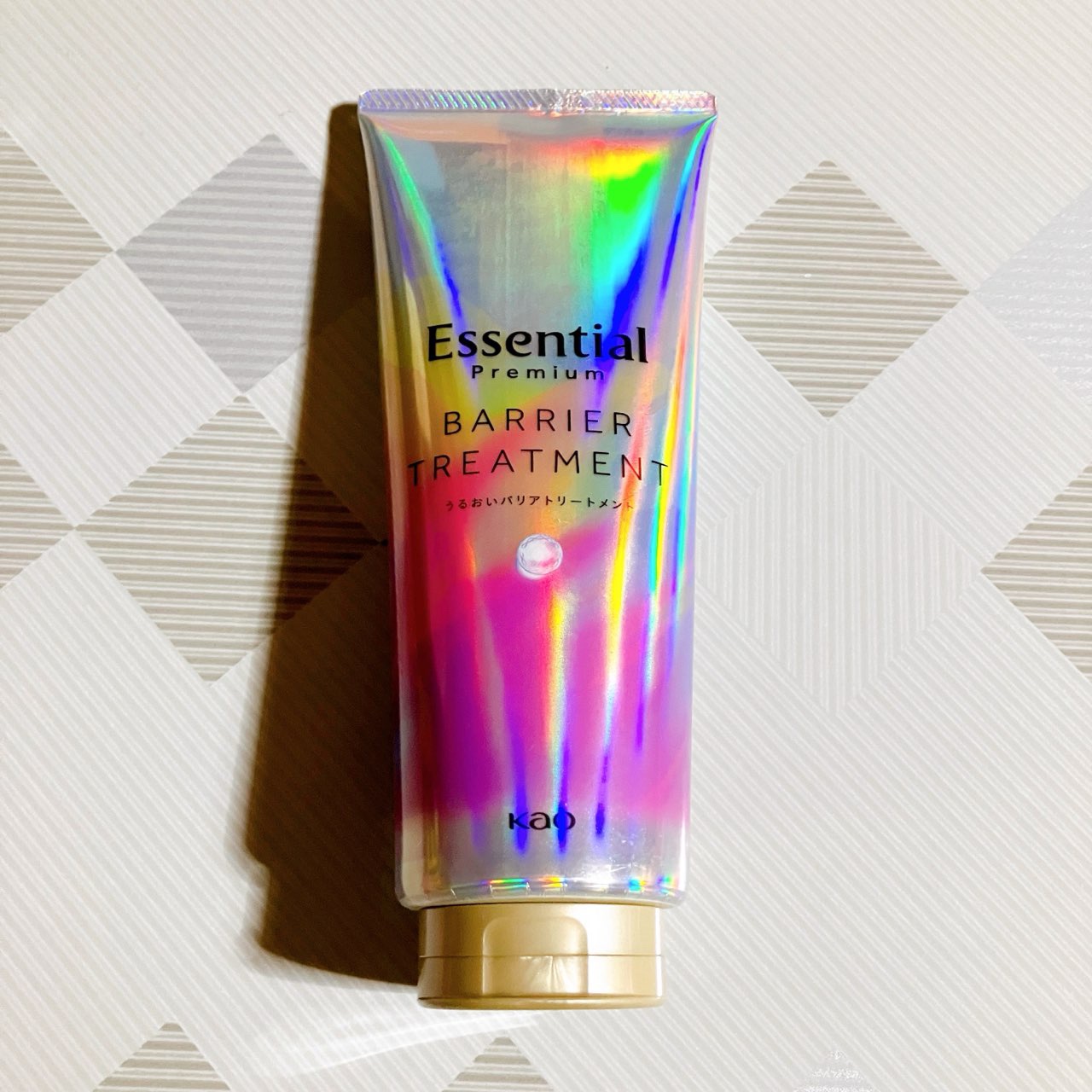 エッセンシャル プレミアム バリアトリートメント/エッセンシャル/洗い流すヘアトリートメントを使ったクチコミ（1枚目）