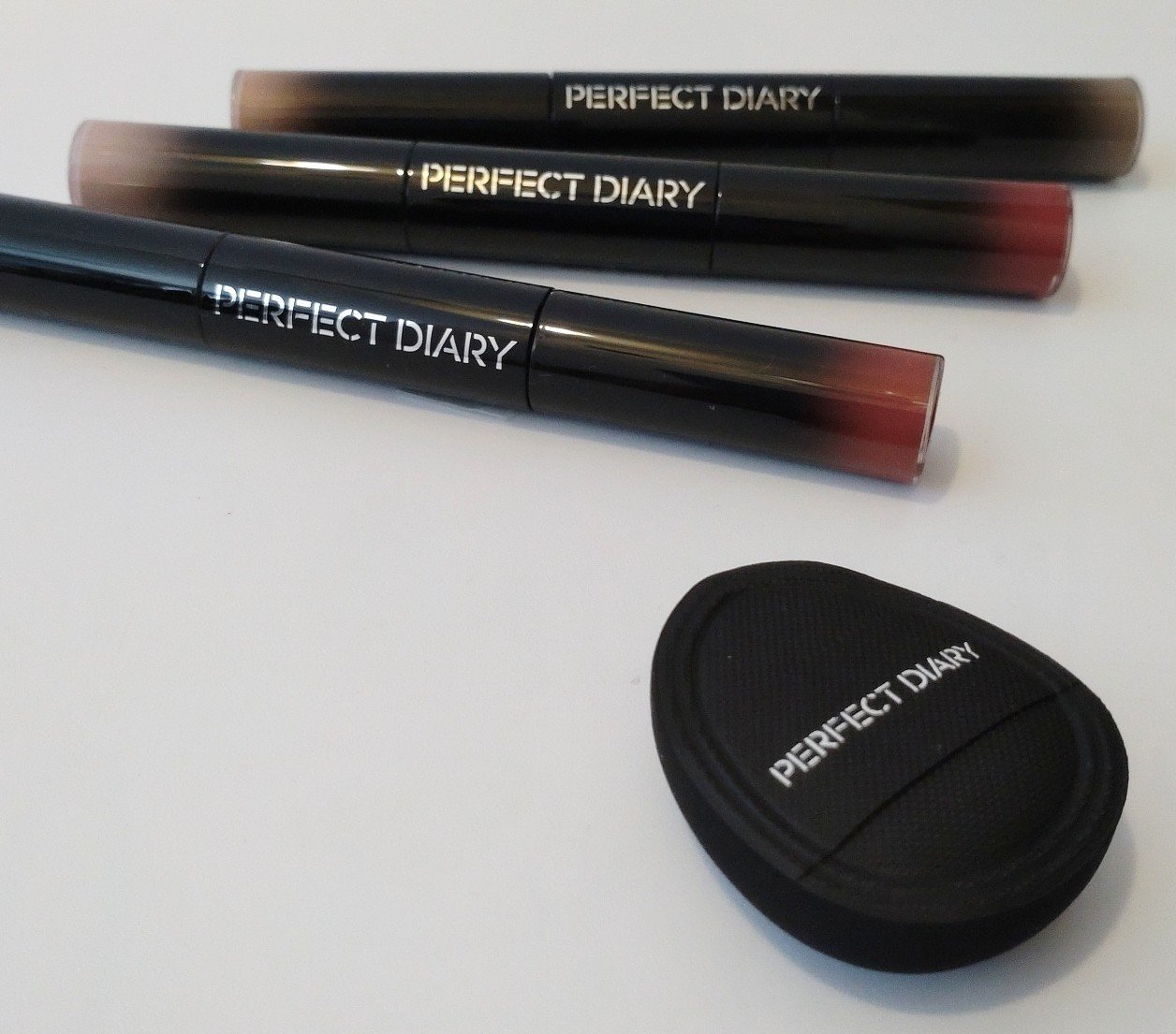 マルチスティック ハイライト ＆ チーク/PERFECT DIARY/リキッドチークを使ったクチコミ（2枚目）