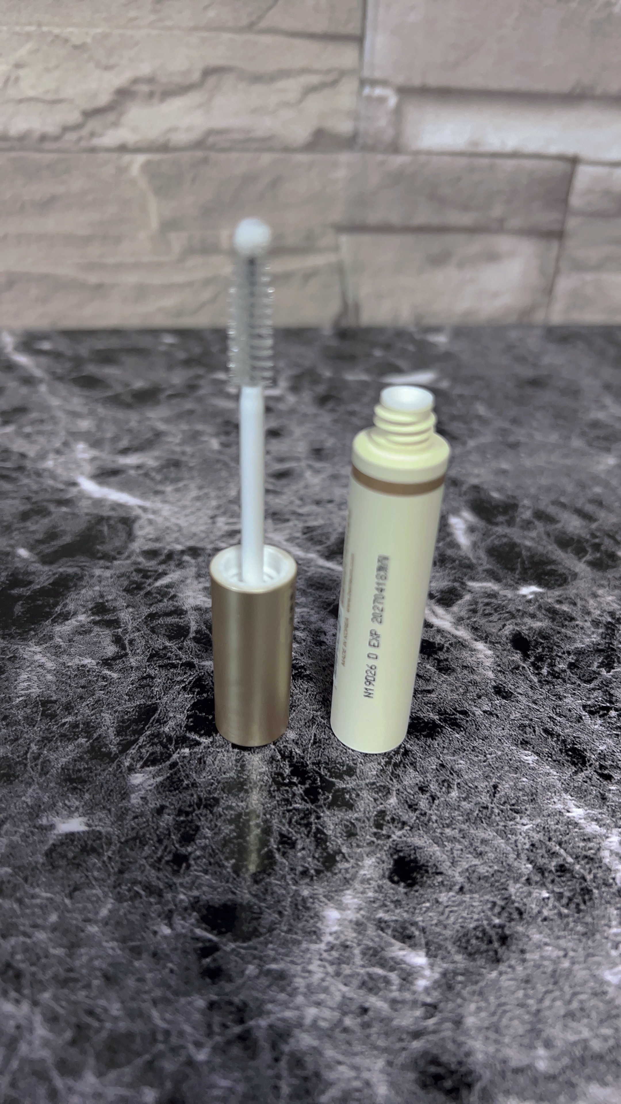 リアルミービオテノールラッシュアップアンプル/ベリサム/まつげ美容液を使ったクチコミ（2枚目）