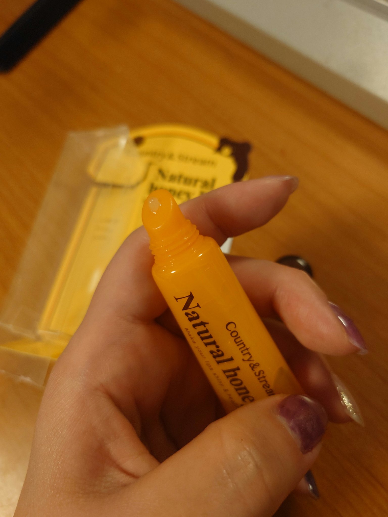 ハニーフルリップ HM/カントリー&ストリーム/リップ美容液を使ったクチコミ（2枚目）