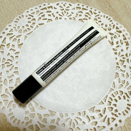 Cedar & Citrus Lip Treatment/Aesop/リップ美容液を使ったクチコミ(2枚目)