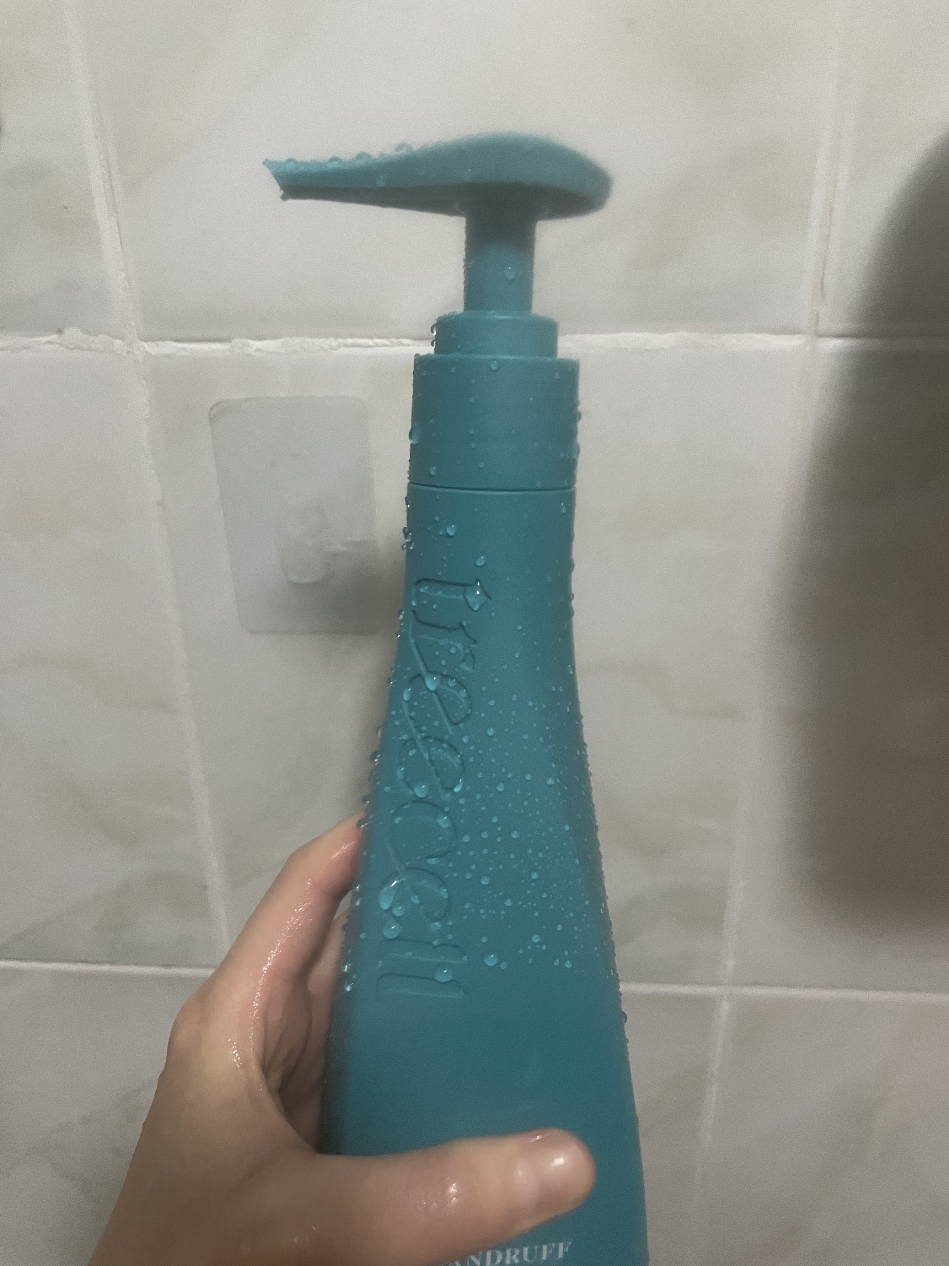 ナイトコラーゲンシャンプーミッドナイトフォレスト/treecell/市販シャンプーを使ったクチコミ（2枚目）