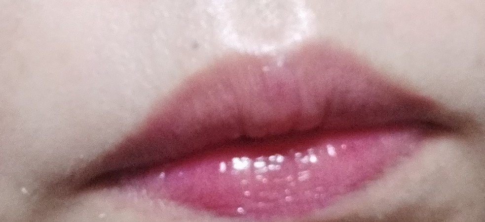 キス　アイスアーマー 01 いちごタンドル/KiSS/口紅を使ったクチコミ（3枚目）