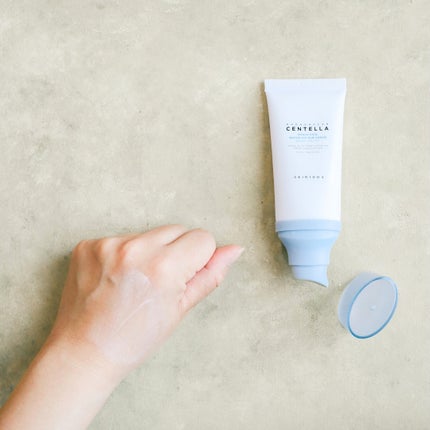 ヒアルーシカ ウォーターフィット サンセラム/SKIN1004/日焼け止めローションを使ったクチコミ(4枚目)