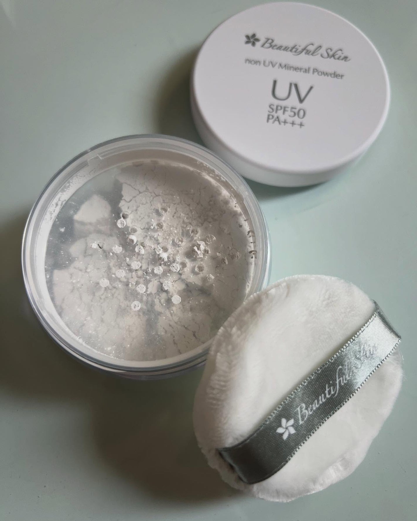 sakura✴︎フォロバ100 on LIPS 「BeautifulSkinノンUVミネラルパウダーさらっと快適..」(2枚目)