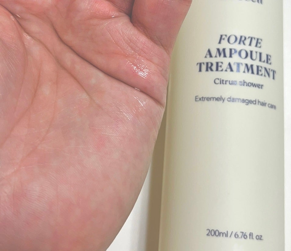 ナイトコラーゲンシャンプーミッドナイトフォレスト/treecell/市販シャンプーを使ったクチコミ(8枚目)