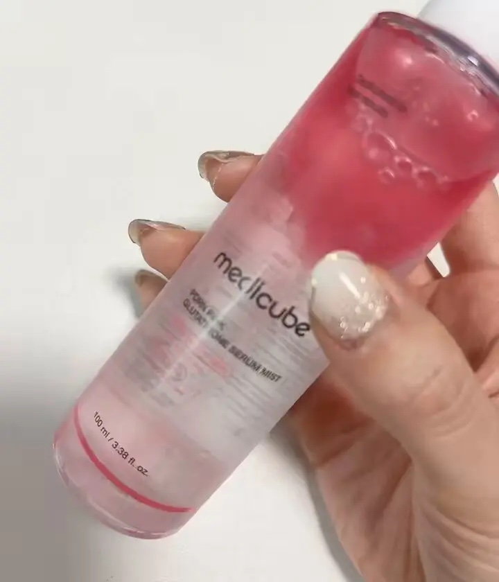 PDRNピンクセラムミスト/MEDICUBE/美容液を使ったクチコミ（3枚目）