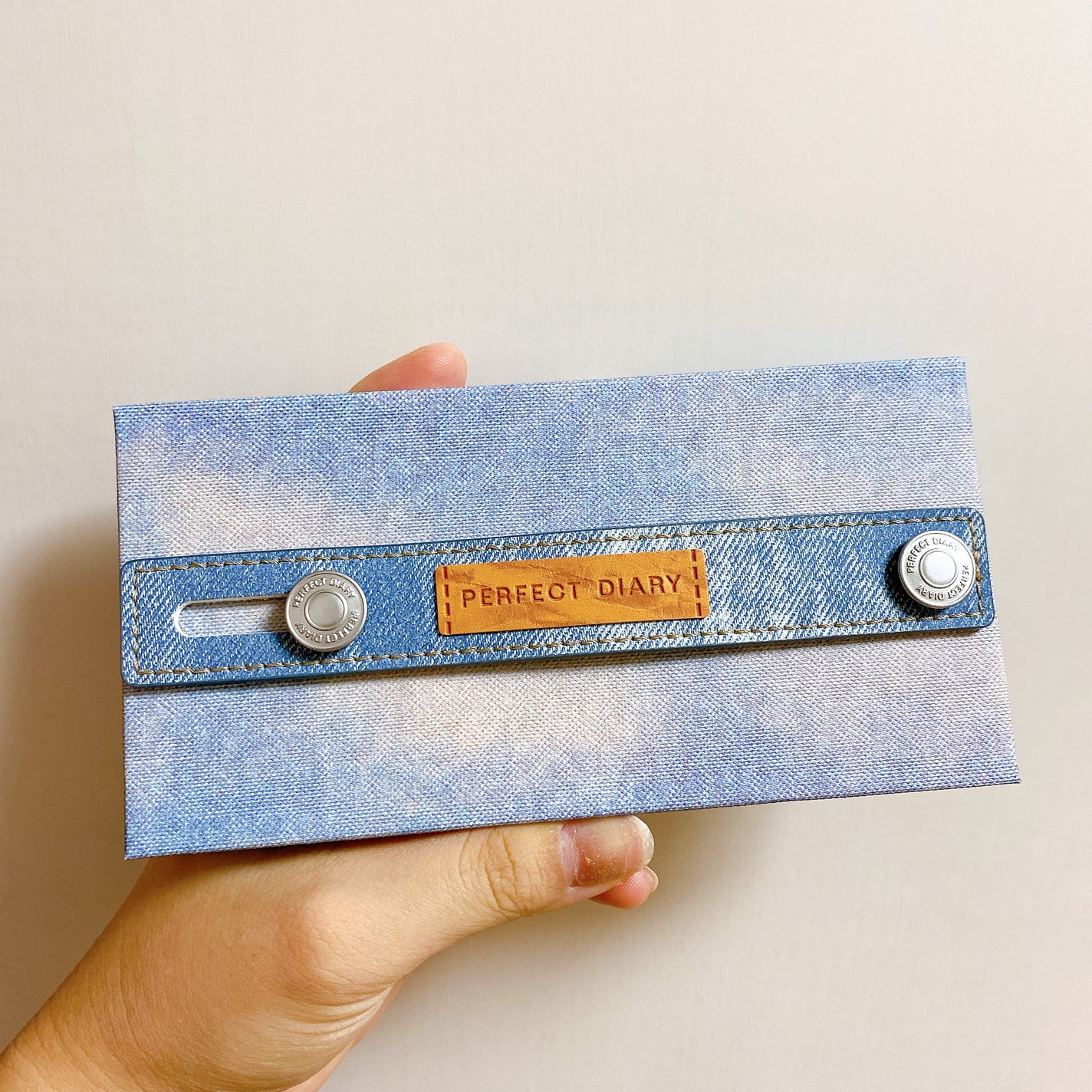 デザイナーアイズ&チークパレット/PERFECT DIARY/アイシャドウパレットを使ったクチコミ(2枚目)