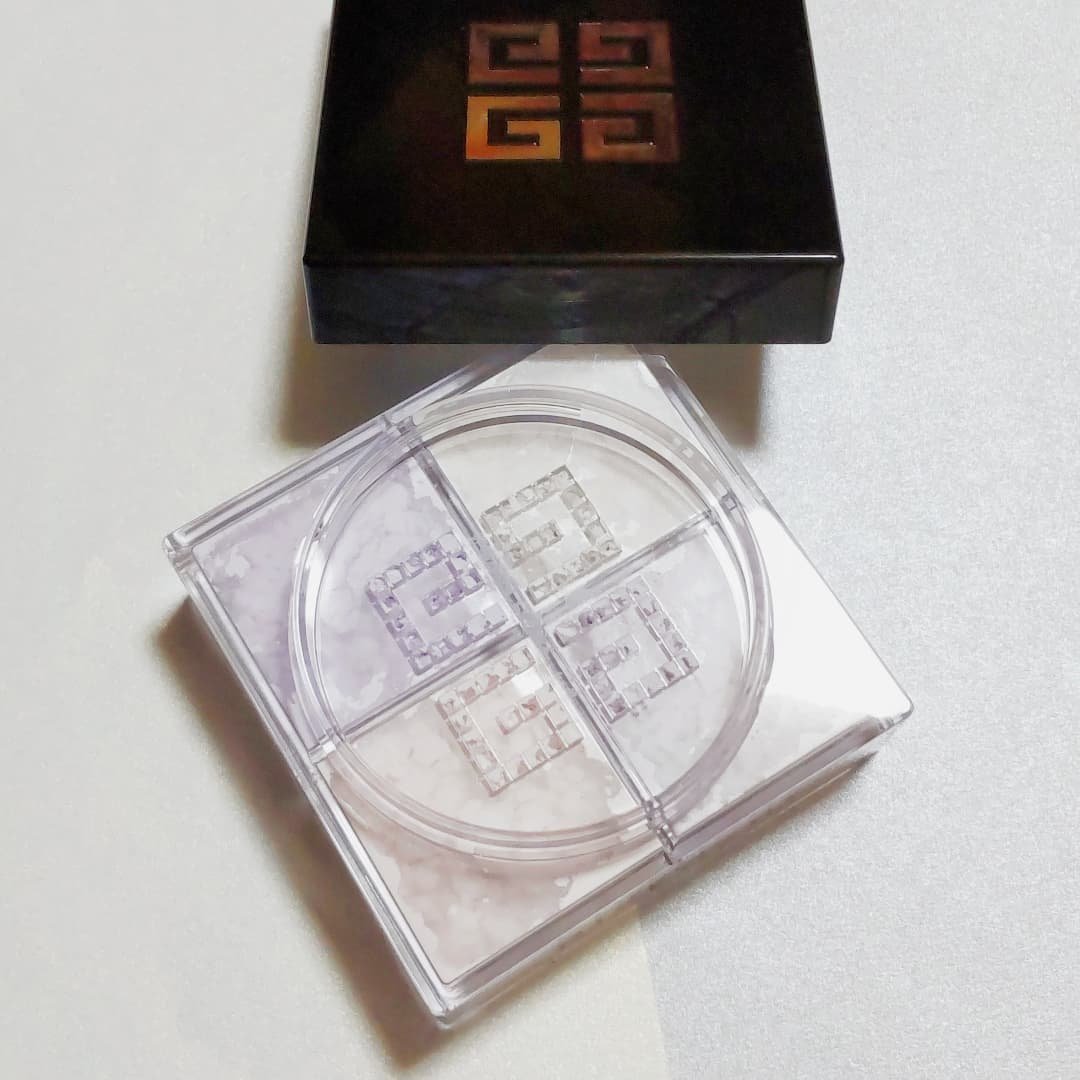 プリズム・リーブル/GIVENCHY/ルースパウダーを使ったクチコミ（3枚目）