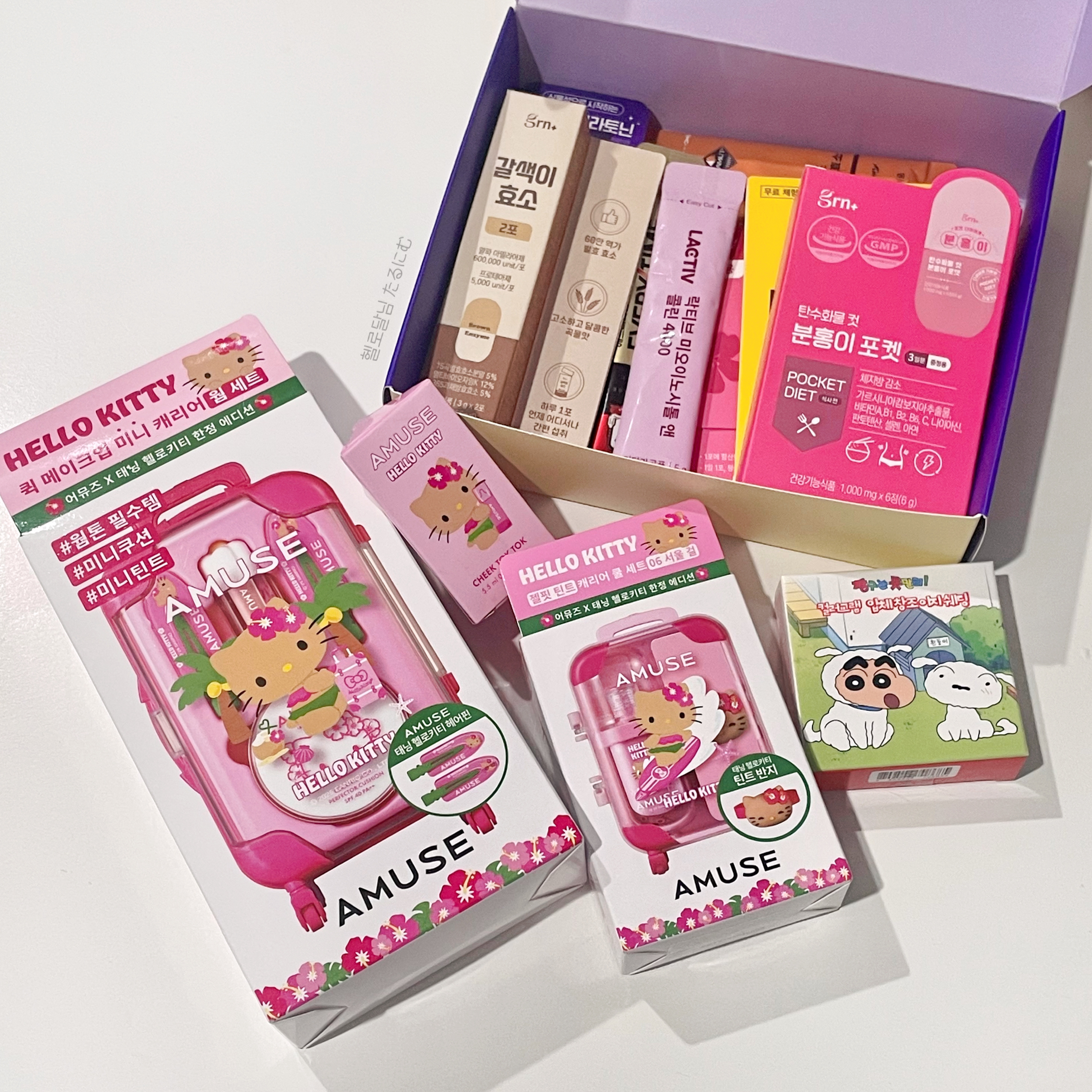 
5/1からオリーブヤングで
AMUSE × HELLO KITTYコラボが発売され
キティラーとしては買わないわけには
いかないので今日買ってきました ﾐ･ ｡･🎀ﾐ

colorgramとクレヨンしんちゃんコラボも
めっちゃ可愛くてシ