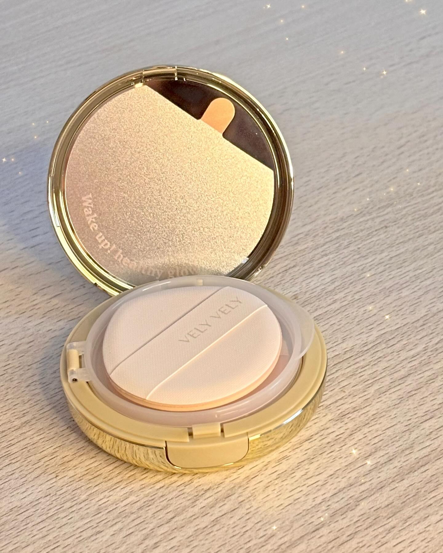 はちみつツヤ肌クッションファンデ/VELY VELY/クッションファンデーションを使ったクチコミ（2枚目）