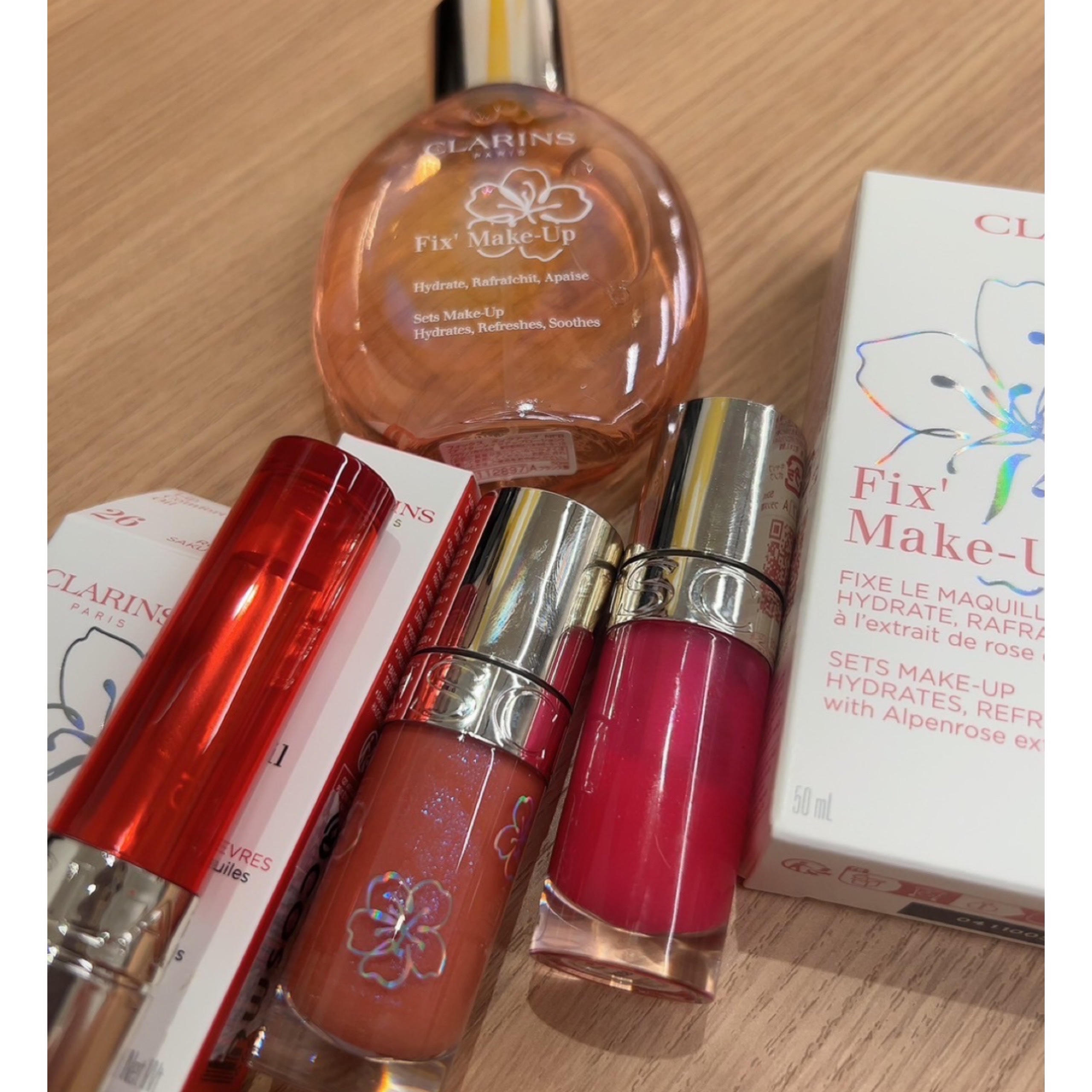 リップコンフォートオイル/CLARINS/リップグロスを使ったクチコミ（3枚目）