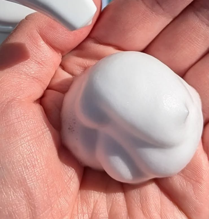 美カンヌ ホイップ洗顔クリーム/美カンヌ化粧品/洗顔フォームを使ったクチコミ（2枚目）