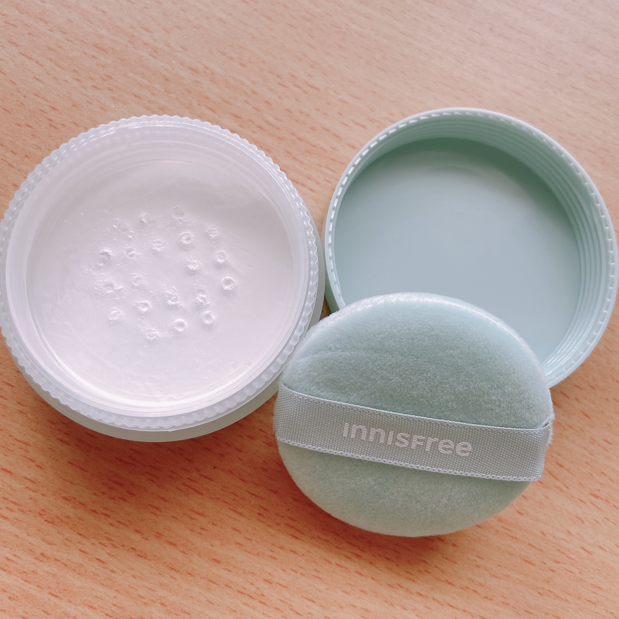 ノーセバム　ミネラルパウダー　N/innisfree/ルースパウダーを使ったクチコミ（2枚目）