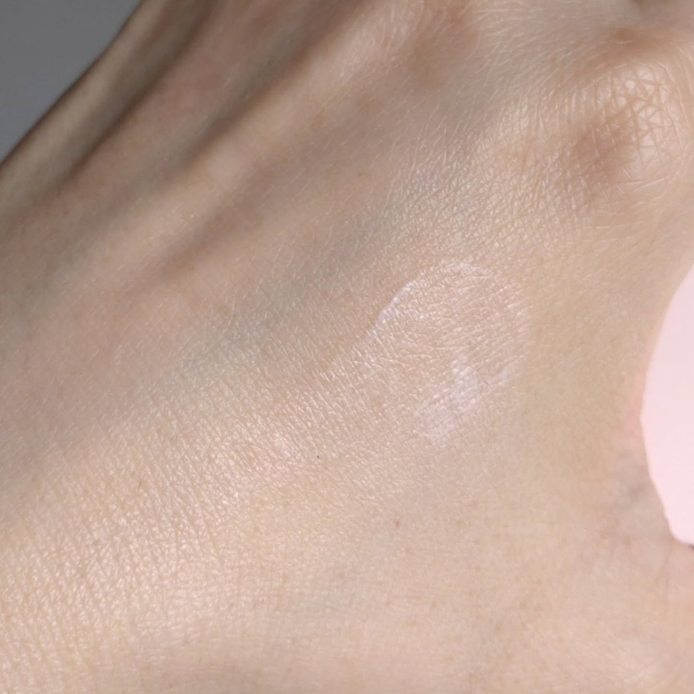 スキン PFCT コンパクト クリーム N/GIVENCHY/化粧下地を使ったクチコミ(5枚目)