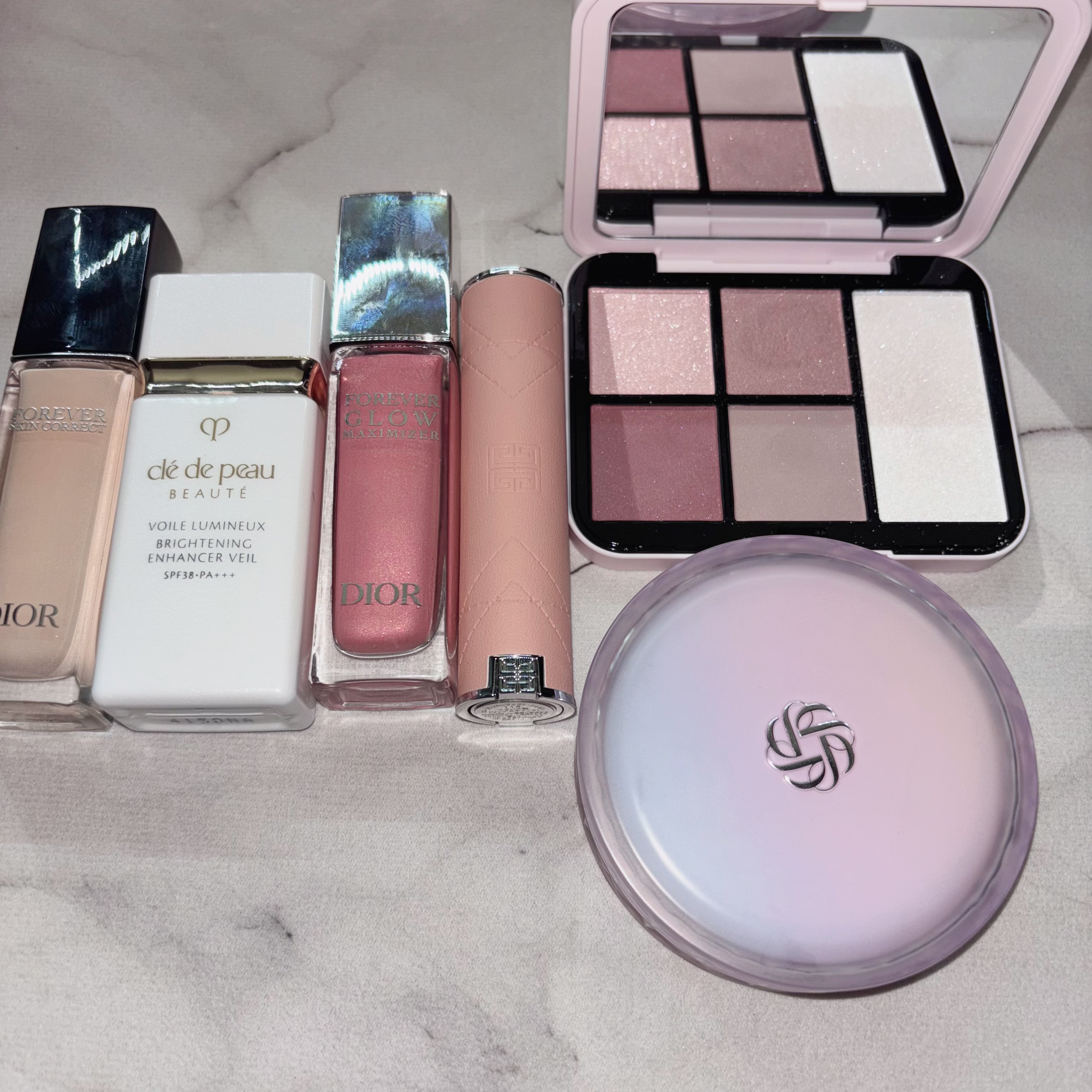 クレ・ド・ポー ボーテ ヴォワールルミヌ/クレ・ド・ポー ボーテ/化粧下地を使ったクチコミ（1枚目）