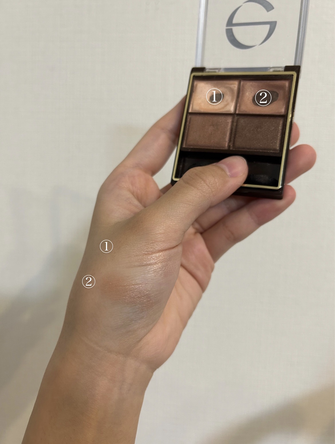 スキニーリッチシャドウ/excel/アイシャドウパレットを使ったクチコミ（2枚目）