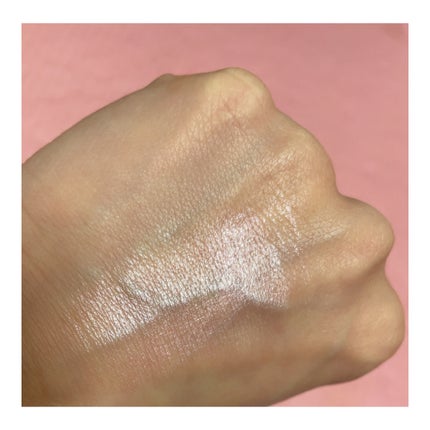 ❤️Merry❤️ on LIPS 「PIXIハイライトモイスチャースティックです😌🌸以前から気には..」(2枚目)