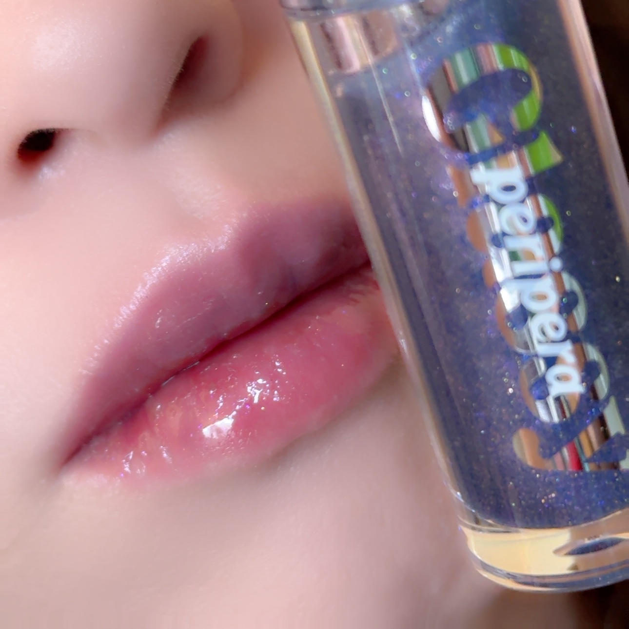 インク グラスティング リップ グロス P04 インディゴナイト(INDIGO NIGHT)/PERIPERA/リップグロスを使ったクチコミ（2枚目）