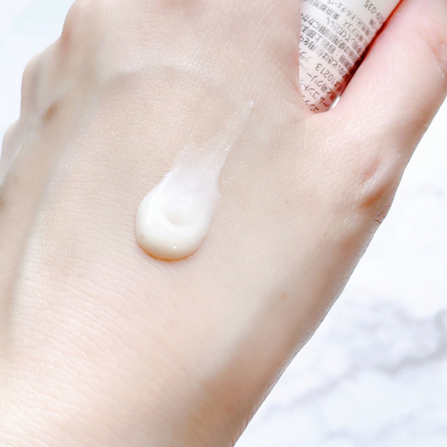 クレーム コントゥア デ ユー(目もと用クリーム)/コンダンセ パリ/アイケア・アイクリームを使ったクチコミ(5枚目)