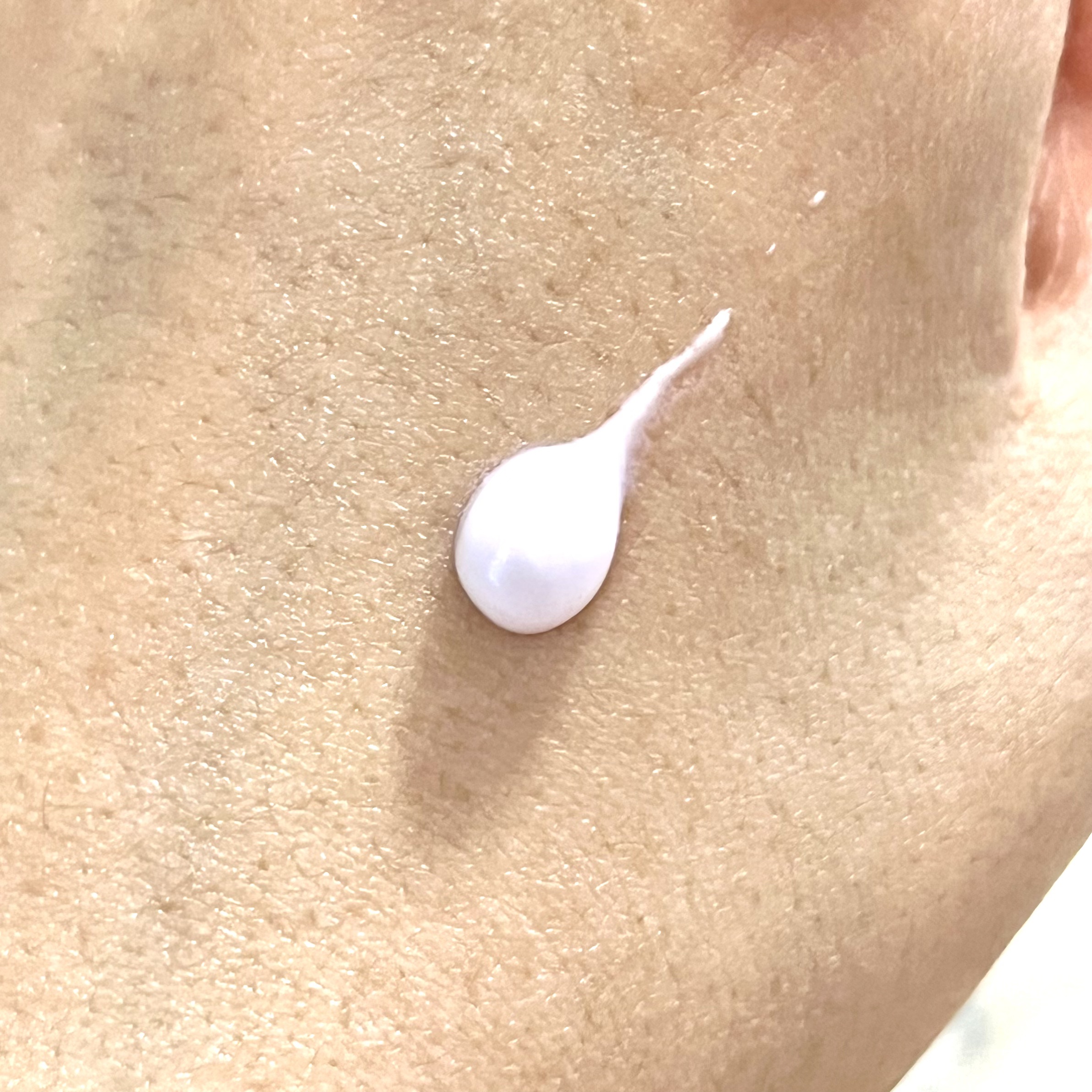 ビオレUV アクアリッチ トーンアップエッセンス/ビオレ/日焼け止めローションを使ったクチコミ（3枚目）