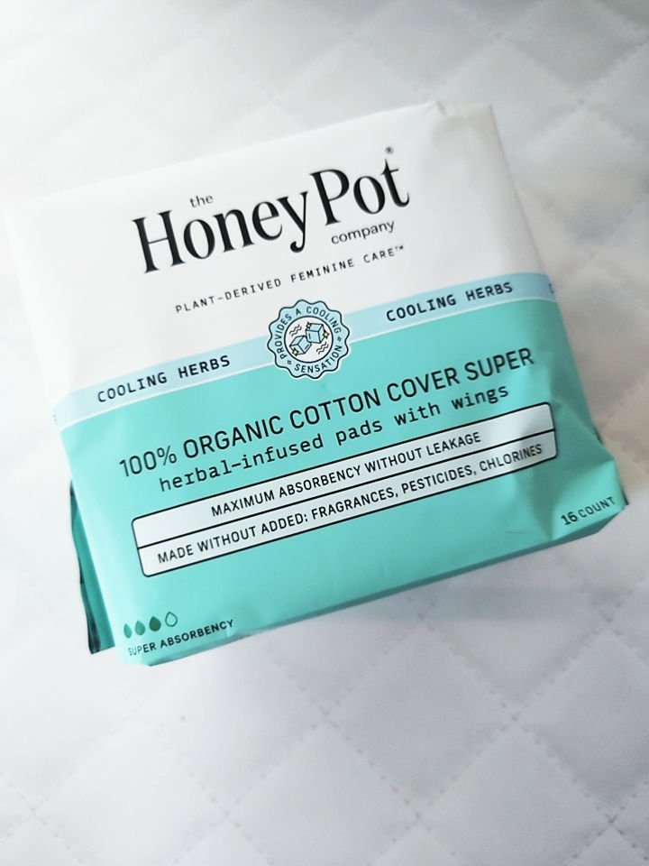 🌿The Honey Pot Company
Organic　Herbal infused Pads with  Wings Super🌿

iHerb🌿購入品👛
このナプキン、スースーするんです🌬️
本当は小さめのサイズが欲しか