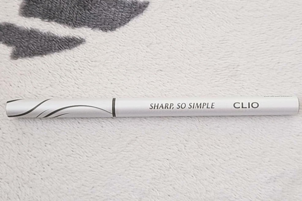 シャープ ソ シンプル ウォータープルーフ ペンシル ライナー/CLIO/ペンシルアイライナーを使ったクチコミ（2枚目）