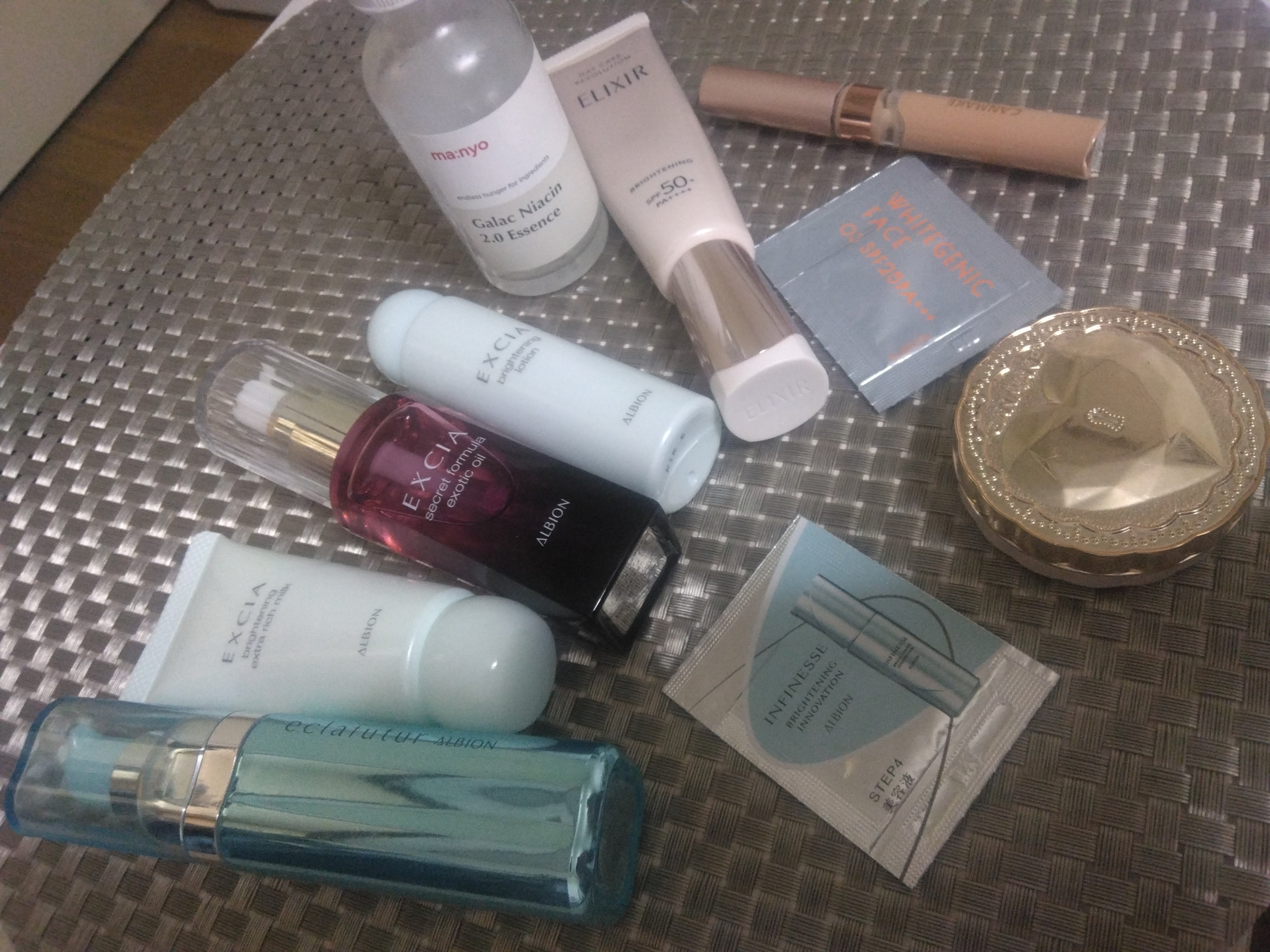 カバー＆ストレッチコンシーラー UV/キャンメイク/リキッドコンシーラーを使ったクチコミ（1枚目）