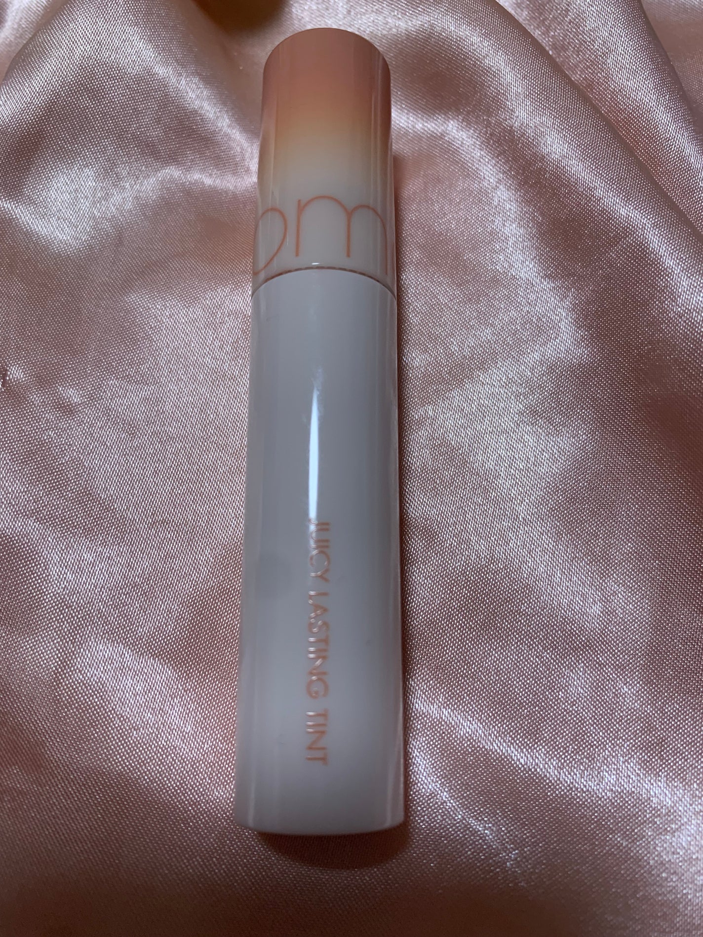 maririn on LIPS 「ロムアンドJLティント34とても良い香りで色も可愛いです🩵とて..」(2枚目)