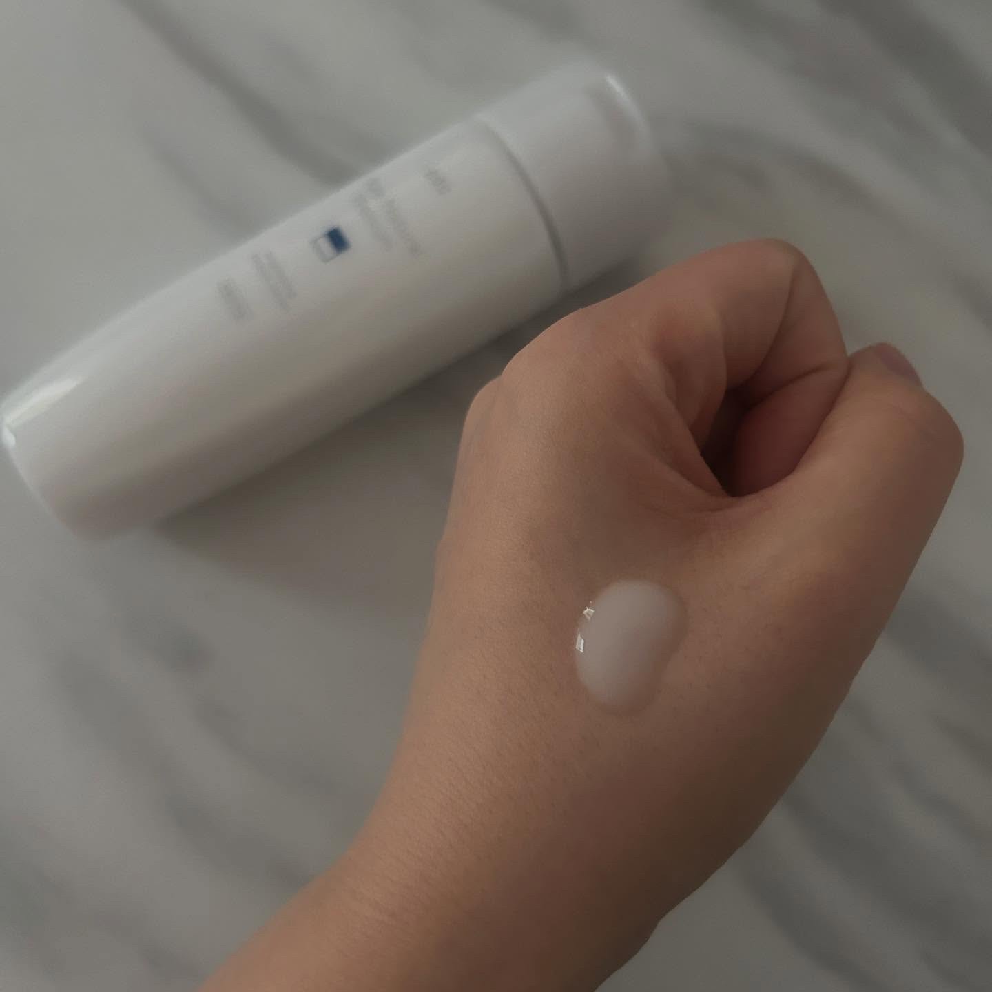 ピュア ナチュラル プレミアム ブライトニング エッセンスローション /pdc/オールインワン化粧品を使ったクチコミ（3枚目）