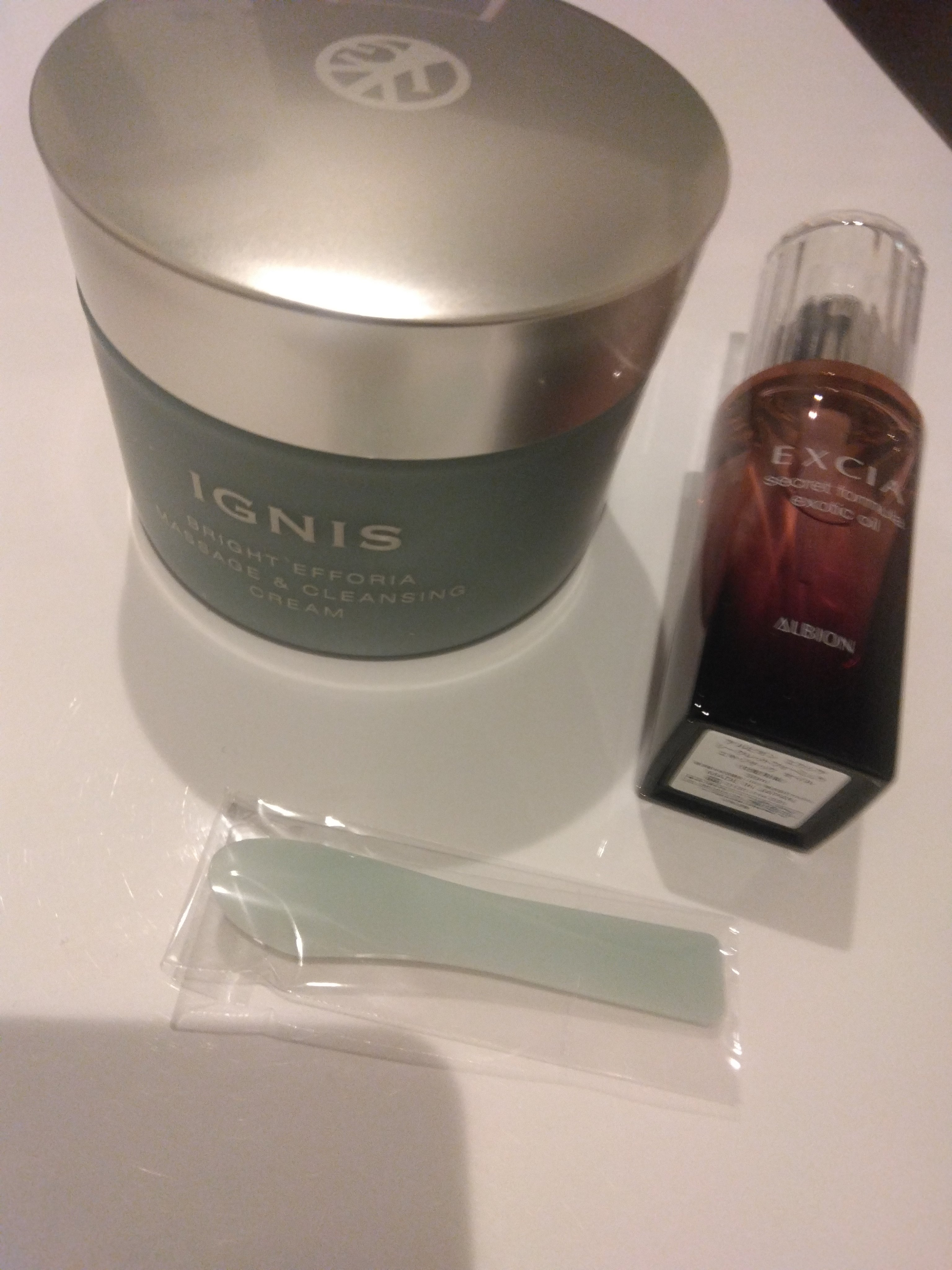 エクシア シークレットフォーミュラ エキゾチック オイル/ALBION/フェイスオイルを使ったクチコミ（1枚目）