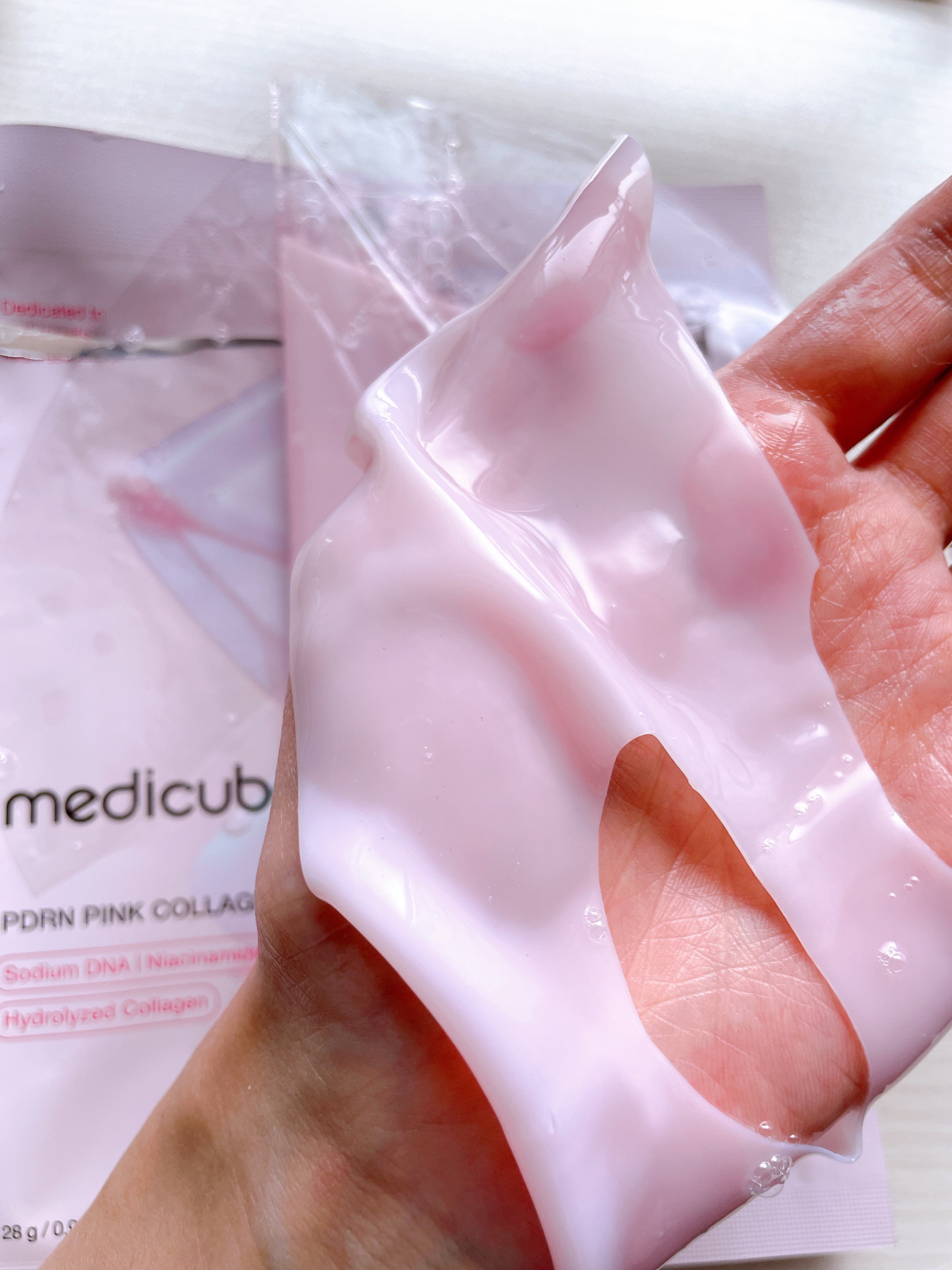 PDRNピンクコラーゲンゲルマスク/MEDICUBE/シートマスク・パックを使ったクチコミ（2枚目）