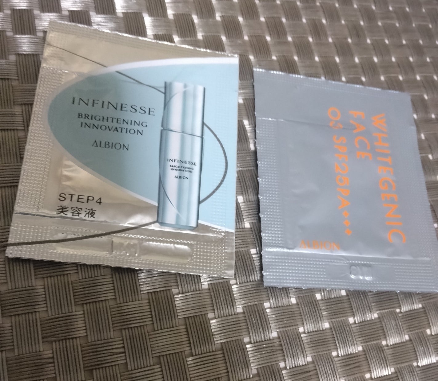 カバー&ストレッチコンシーラー UV/キャンメイク/リキッドコンシーラーを使ったクチコミ(2枚目)