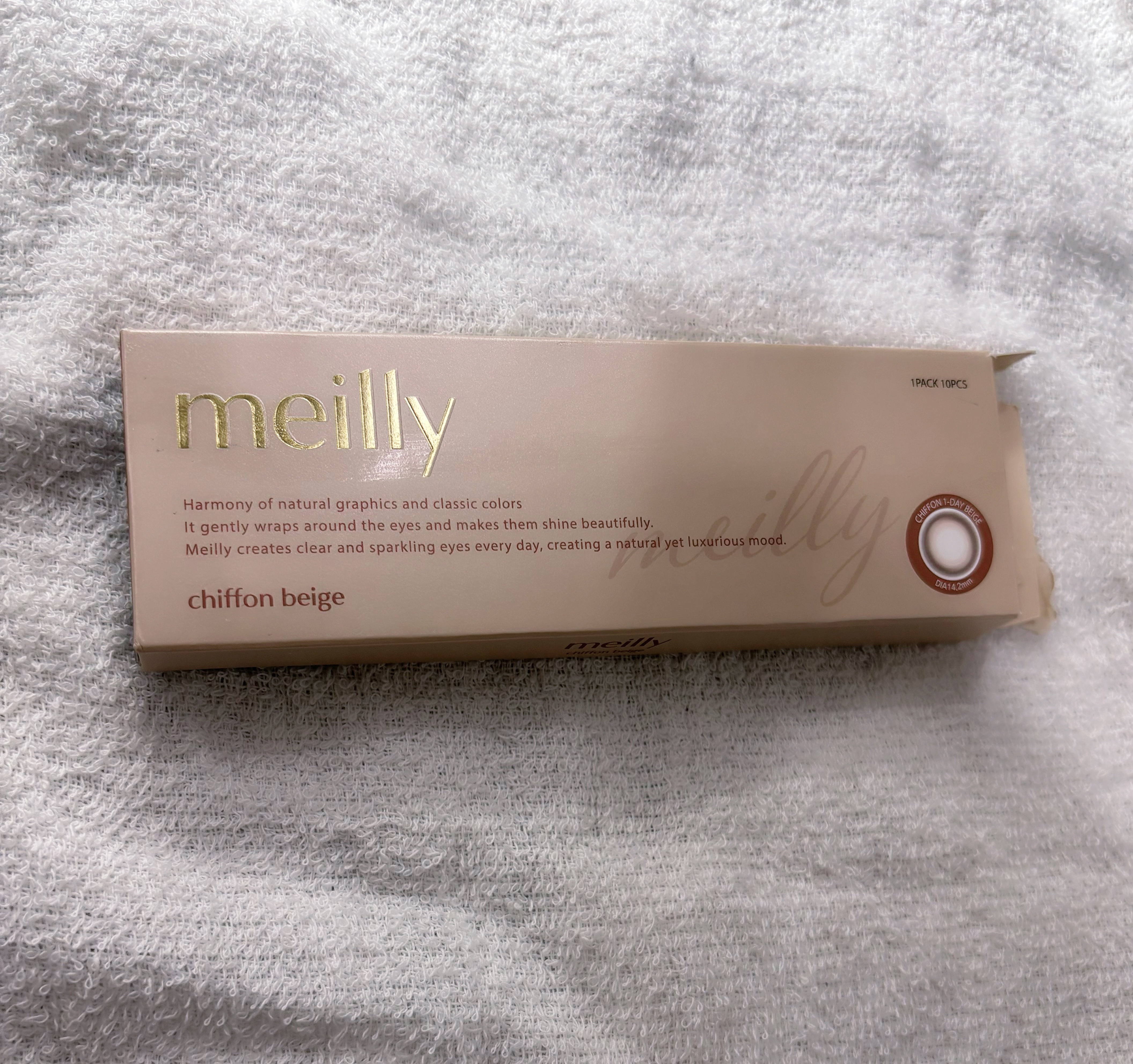 chiffon/meilly/ワンデー（１DAY）カラコンを使ったクチコミ（1枚目）