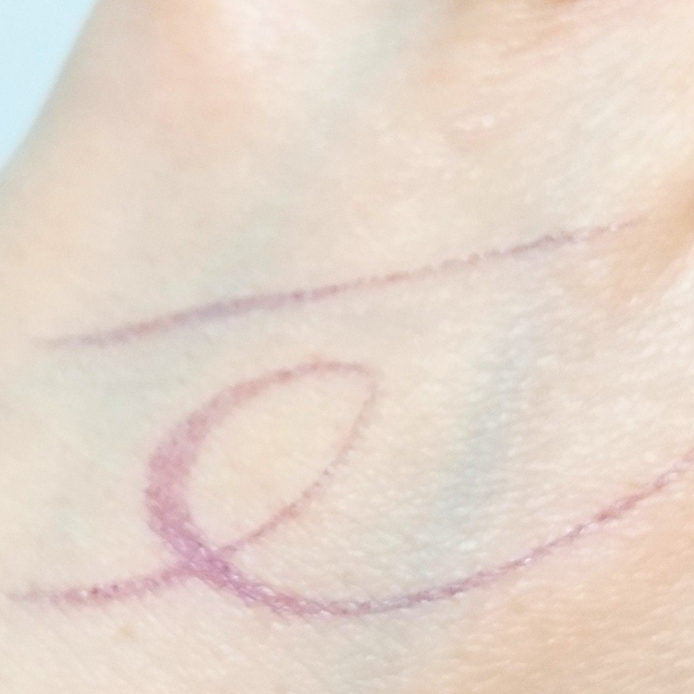 カラーインパクト リキッドライナー/Visée/リキッドアイライナーを使ったクチコミ(2枚目)