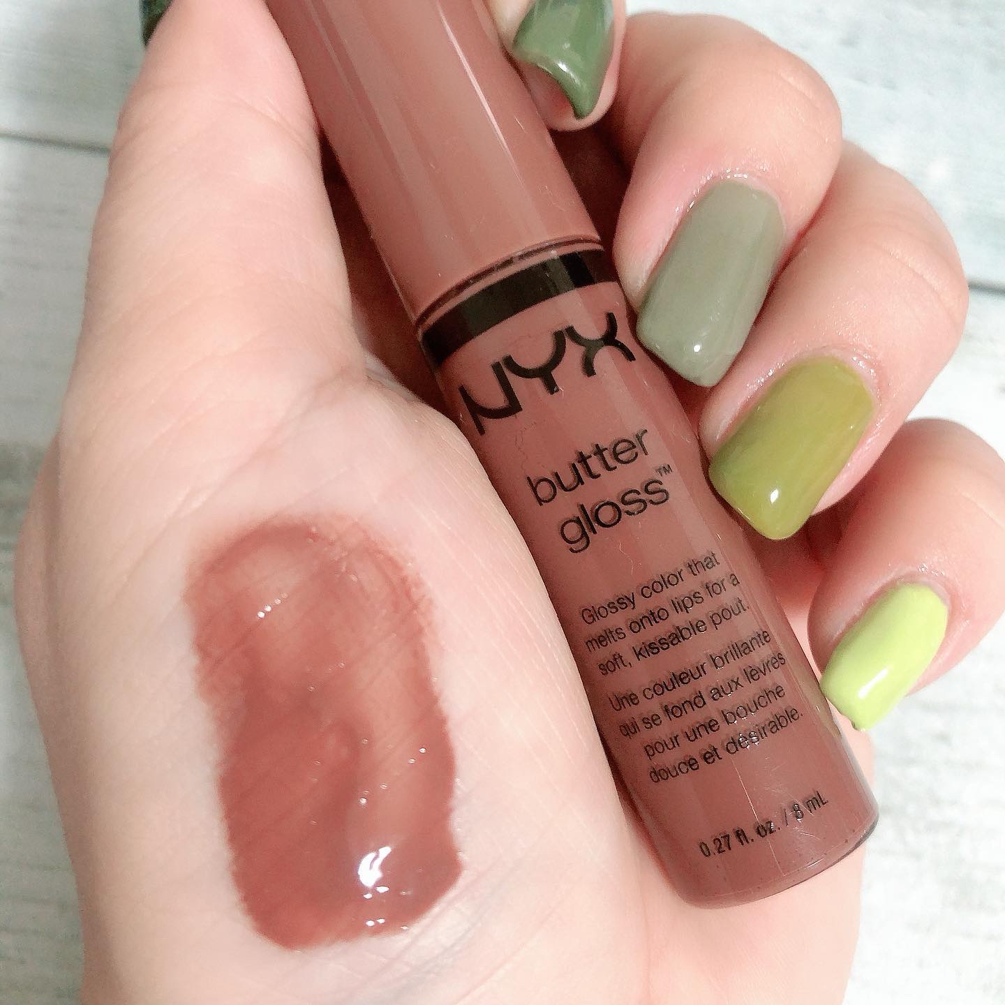 バターグロス/NYX Professional Makeup/リップグロスを使ったクチコミ（2枚目）