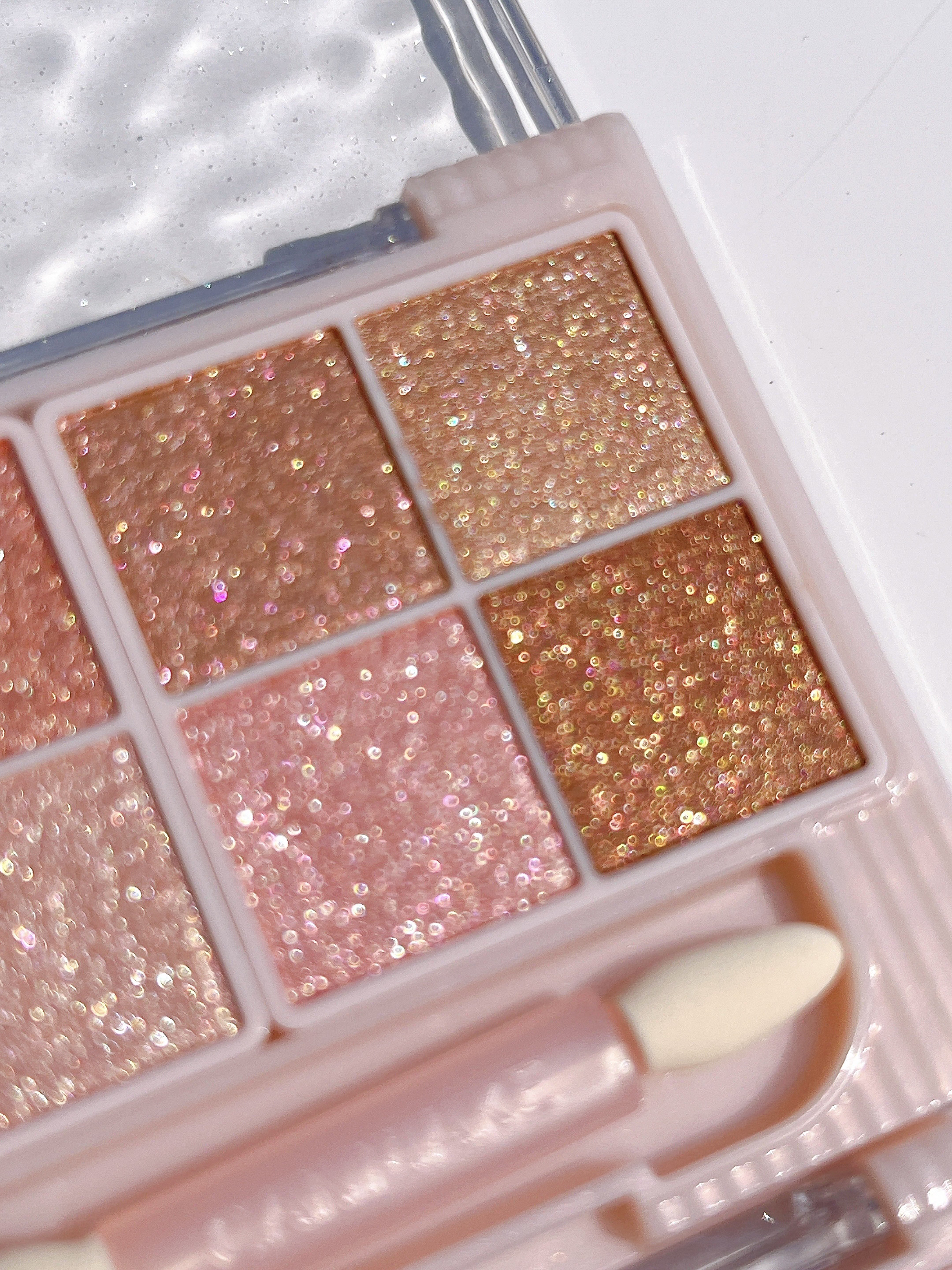 プティパレットアイズ（スパークリングタイプ）/キャンメイク/アイシャドウを使ったクチコミ（2枚目）