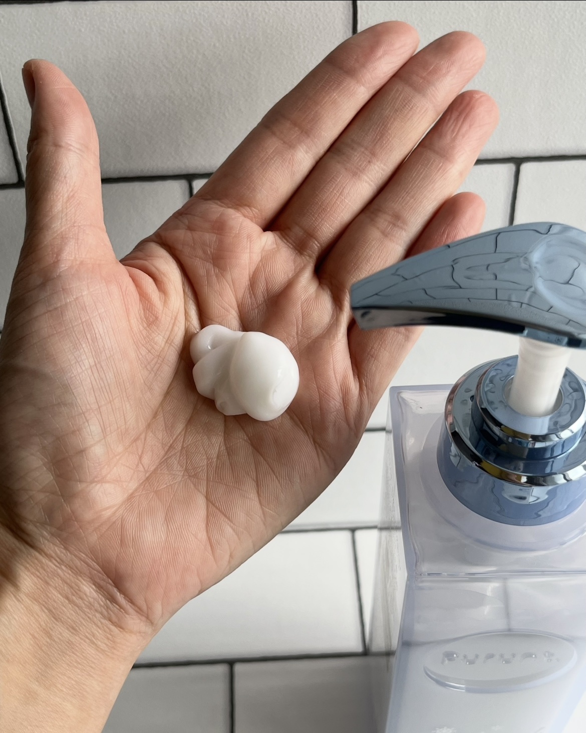 プルント　マルチケアドライシャンプー　サボンシャワー/Purunt./ドライシャンプーを使ったクチコミ（2枚目）