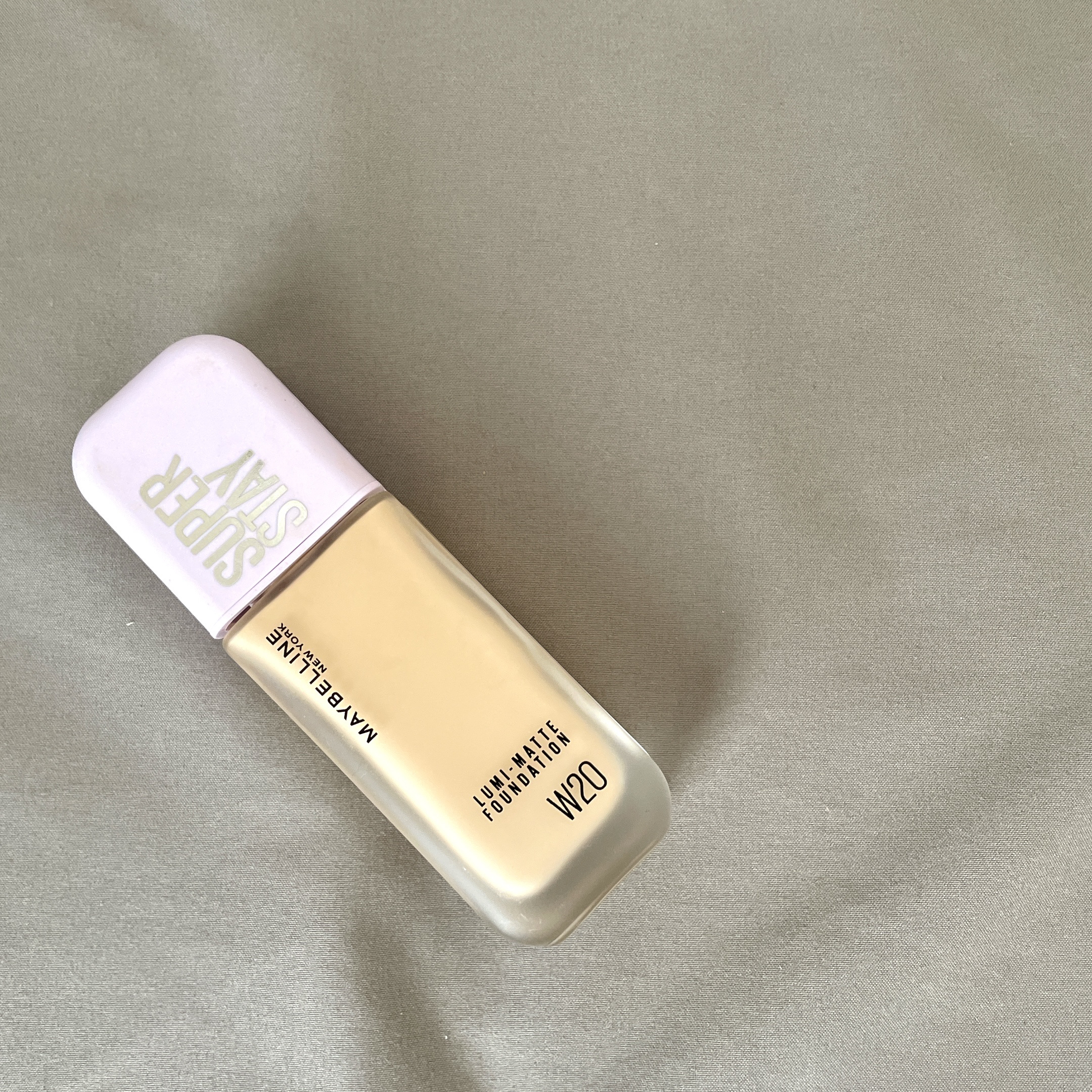 SPステイ ルミマット リキッド ファンデーション/MAYBELLINE NEW YORK/リキッドファンデーションを使ったクチコミ（1枚目）