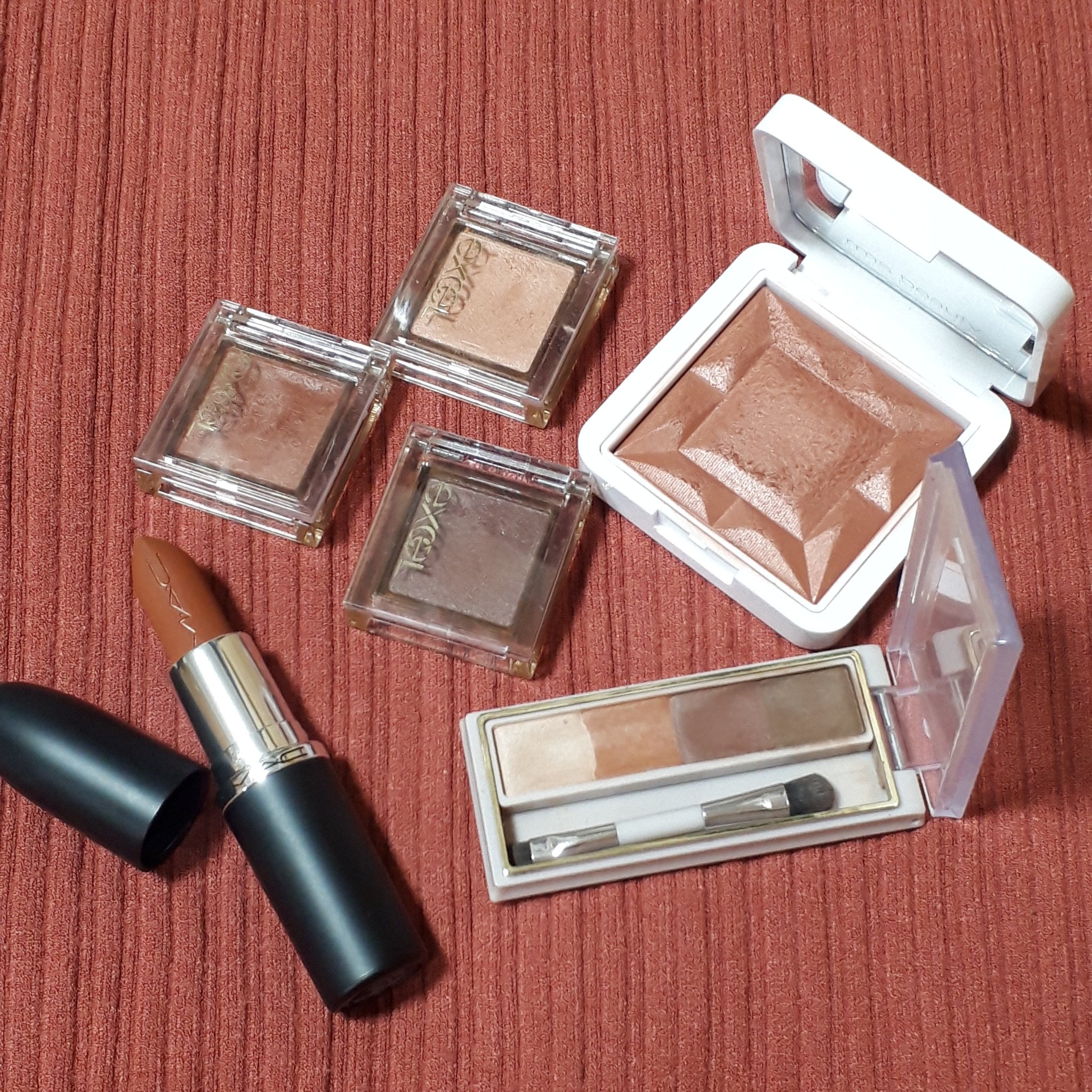 ハイドラパウダーブラッシュ メイデンズブラッシュ/rms beauty/パウダーチークを使ったクチコミ（1枚目）