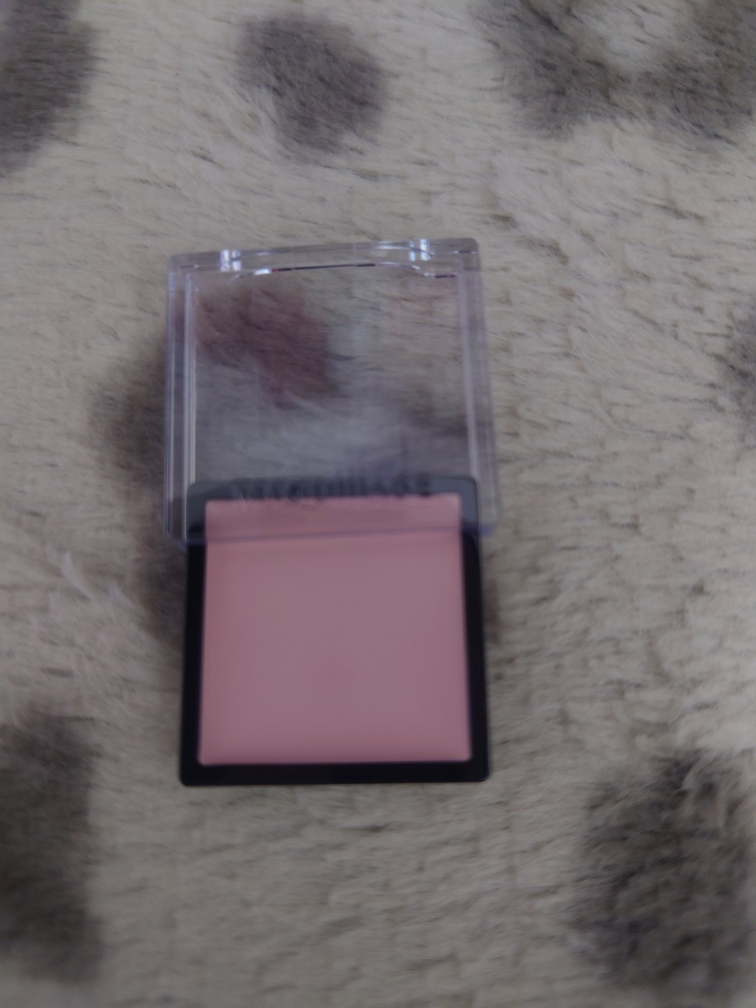 ドラマティックアイカラー (パウダー)/(クリーム) PK102 ピーチプラリネ/マキアージュ/アイシャドウパレットを使ったクチコミ（2枚目）