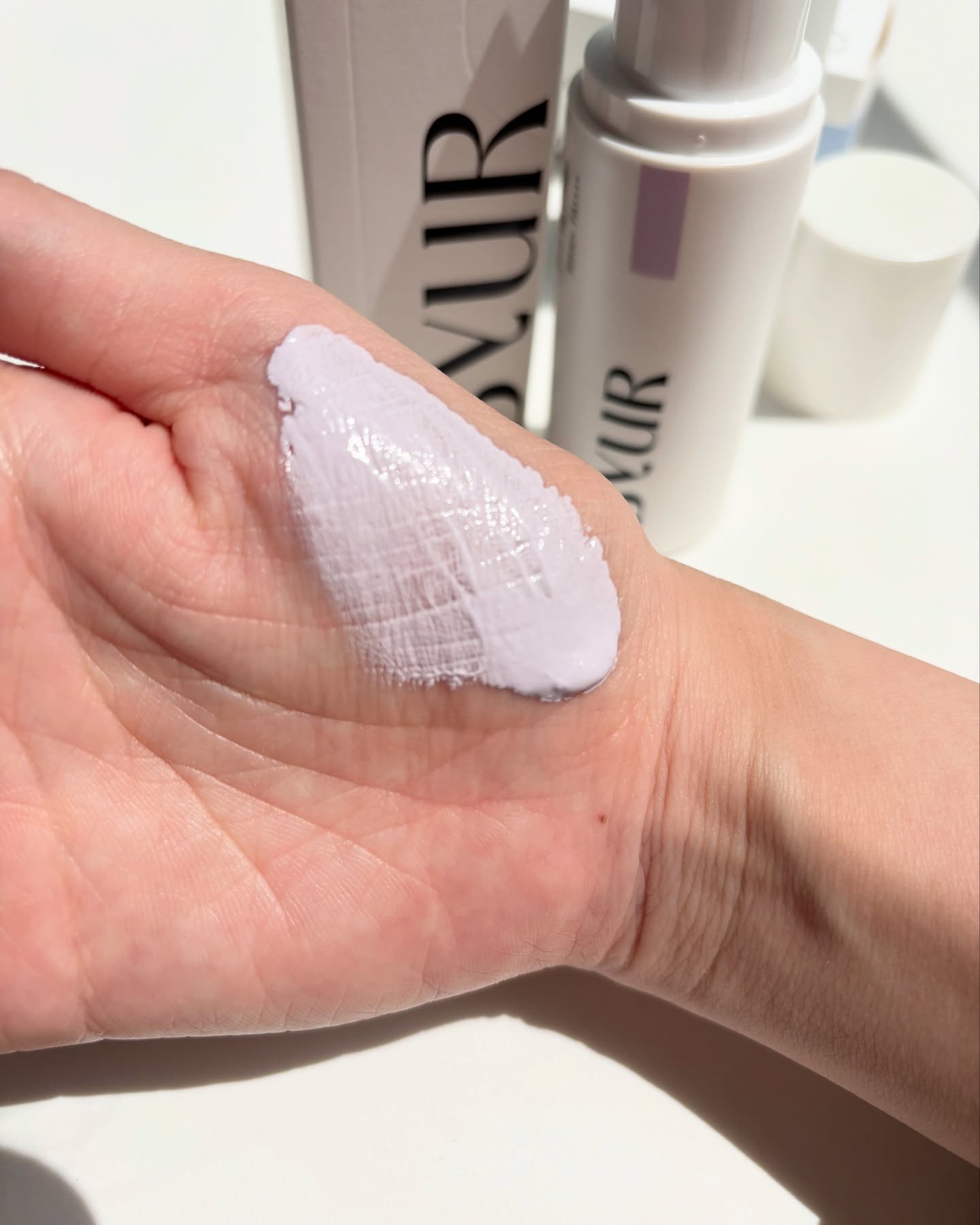 セラムフィット シャイニング トーンアップクリーム V1/ByUR/化粧下地を使ったクチコミ（3枚目）