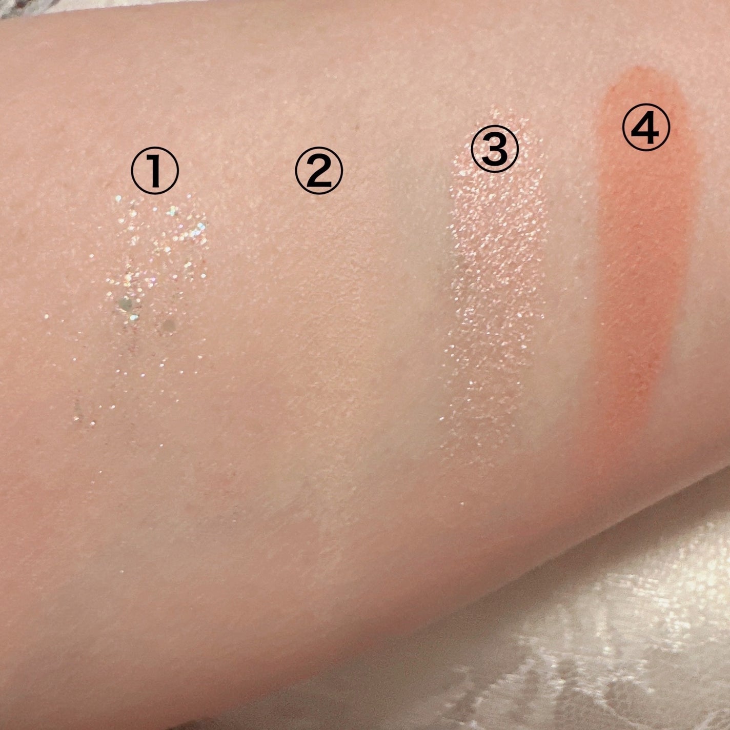 UR GLAM グリッターアイズ /U R GLAM/アイシャドウパレットを使ったクチコミ(3枚目)