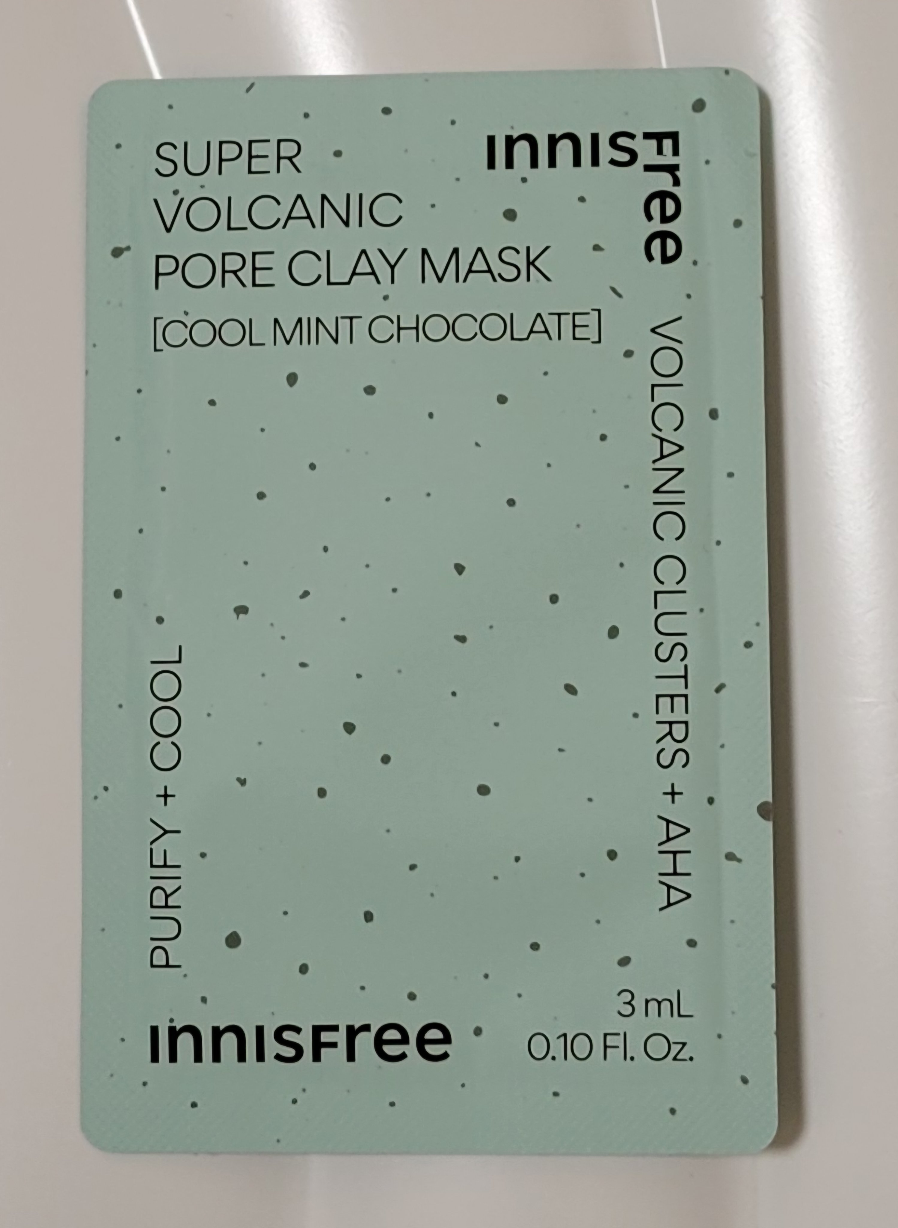 スーパーヴォルカニック　ポア　クレイマスク　クールミントチョコレート/innisfree/洗い流すパック・マスクを使ったクチコミ（3枚目）