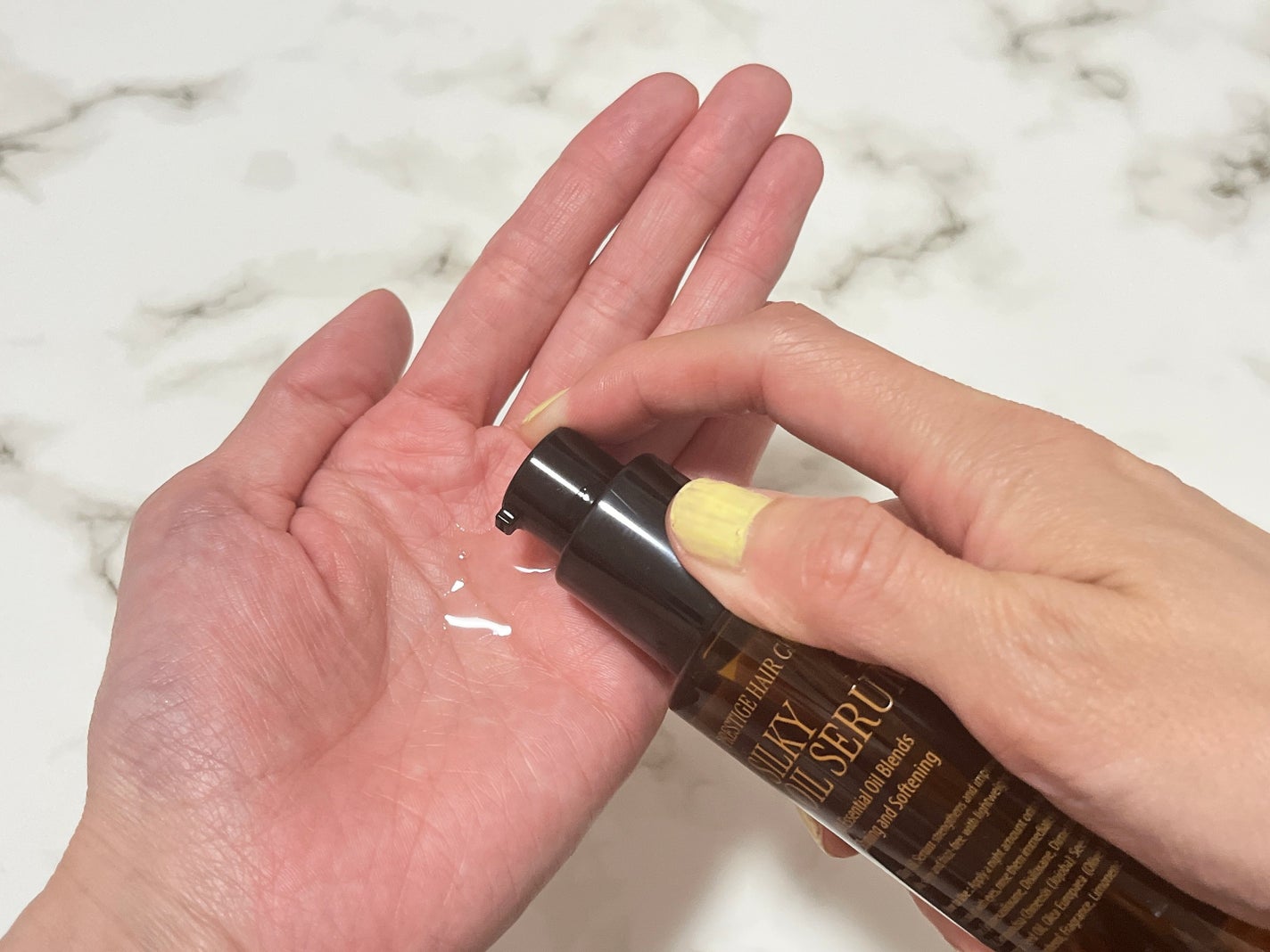 SILKY OIL SERUM/CULRY SHYLL/ヘアオイルを使ったクチコミ(2枚目)