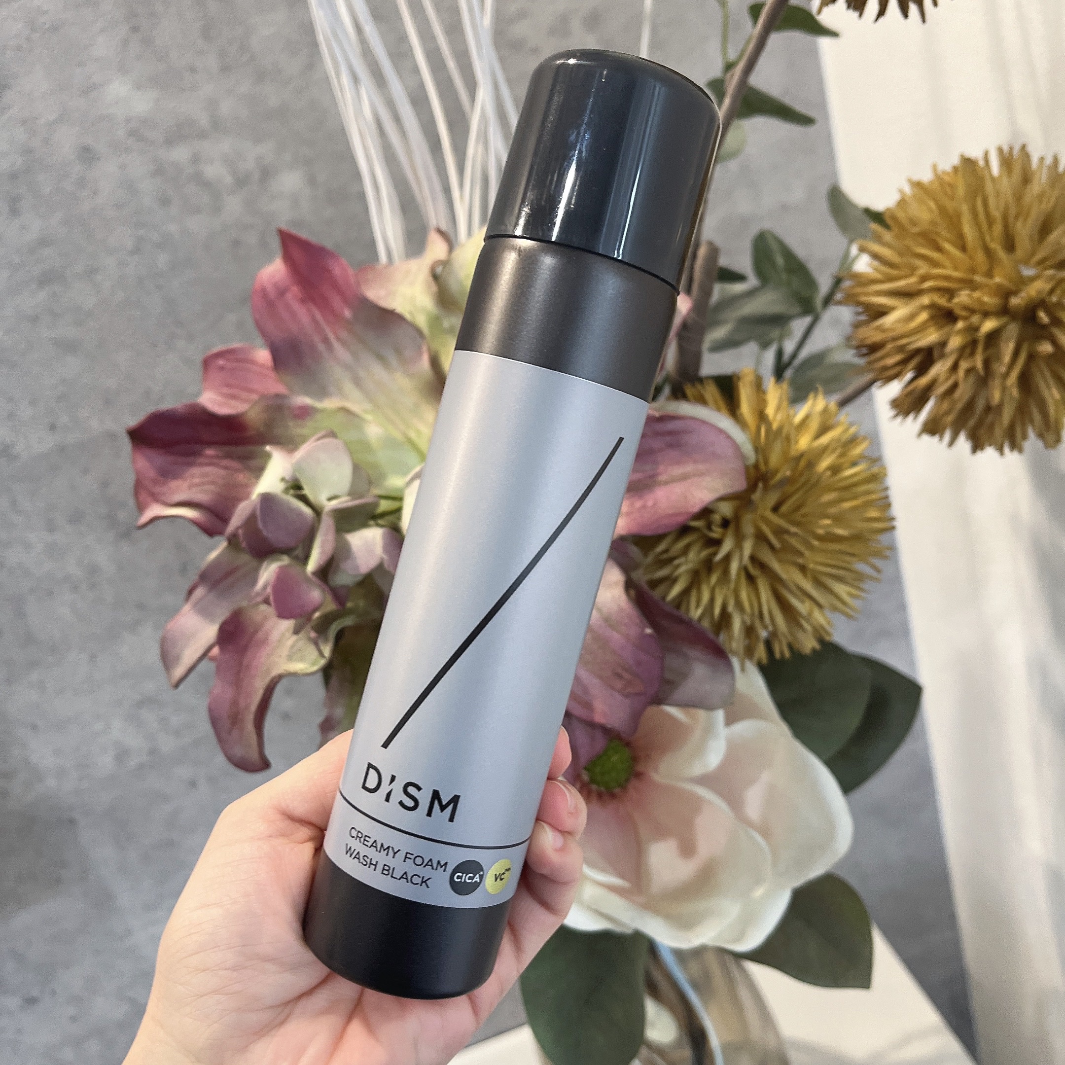 ディズム クリーミーフォームウォッシュ ブラック/DISM/泡洗顔を使ったクチコミ（2枚目）