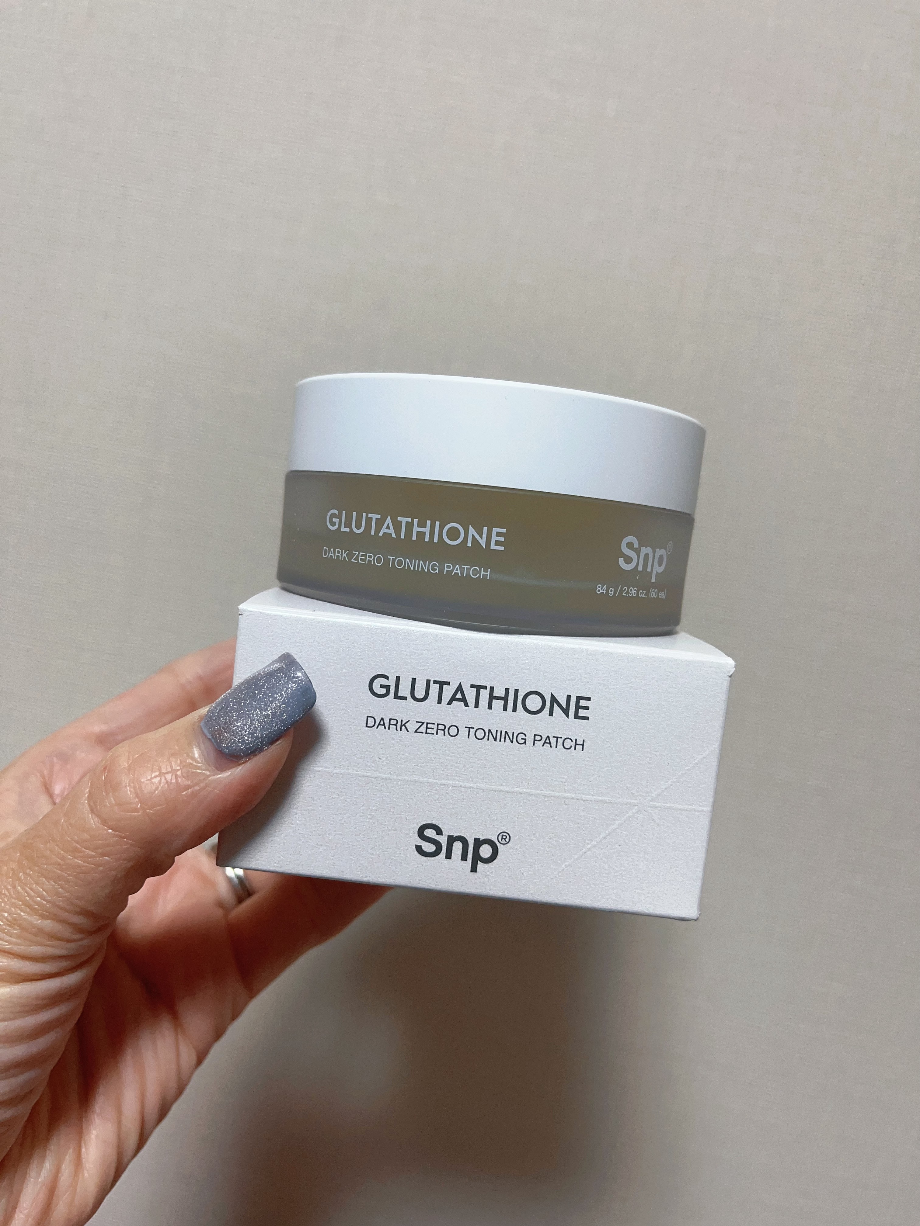 グルタチオン光彩白玉パッチ/SNP/アイケア・アイクリームを使ったクチコミ（3枚目）